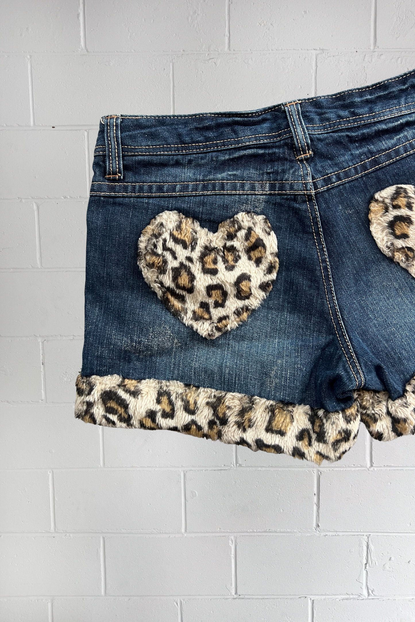 Festival leopard fluffy booty shorts ★ Size estimated medium