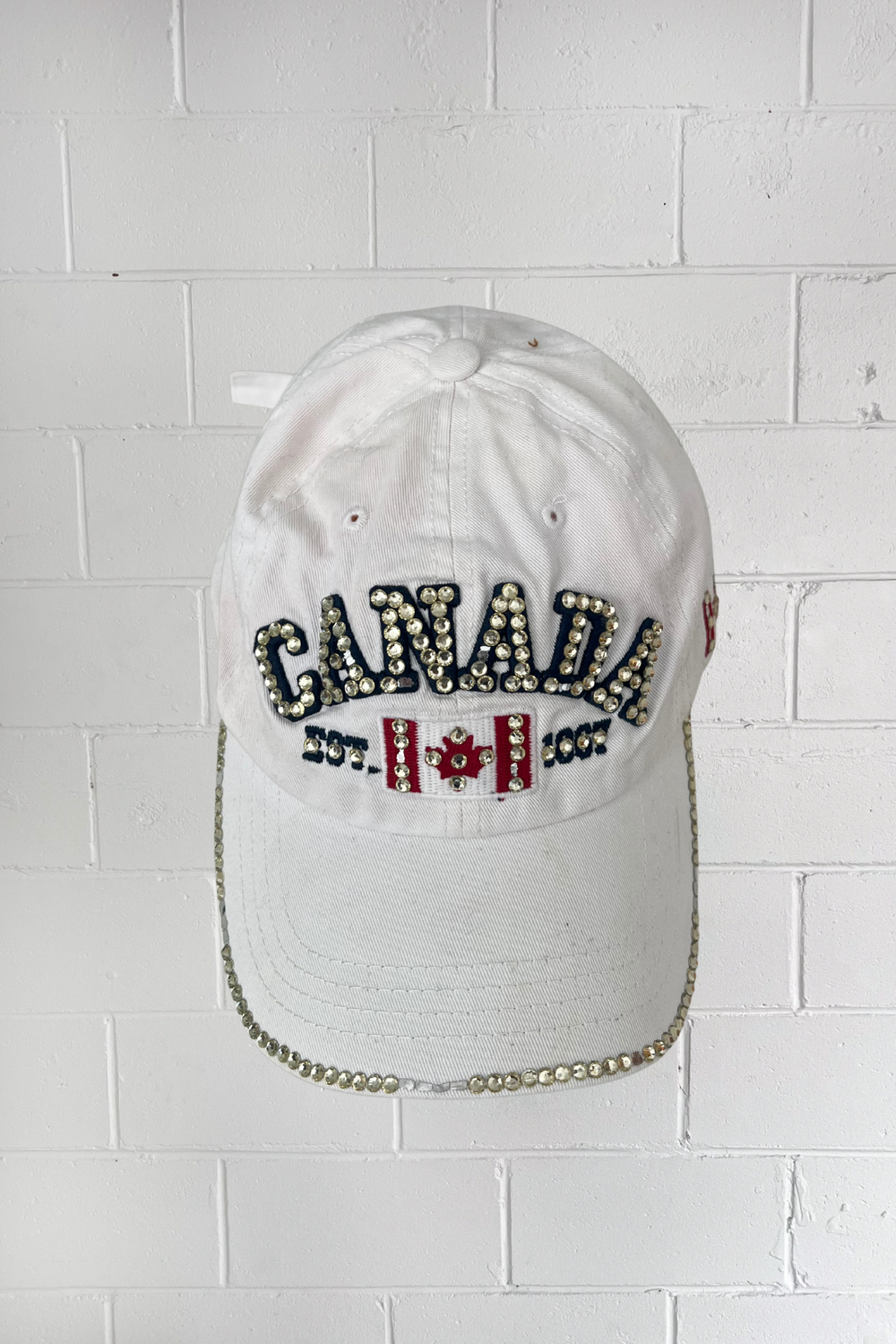 Canada embellished festival hat ★