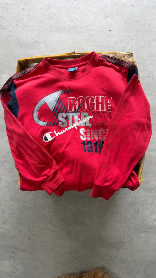 CHAMPION red graphic longsleeve ★ Size estimated small