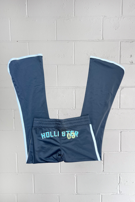 HOLLISTER spellout trackpants ★ Size small