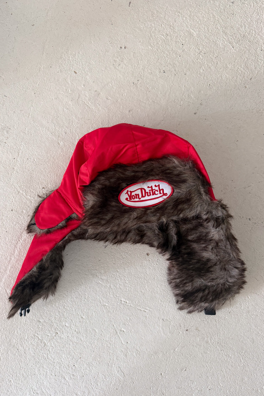 VON DUTCH red fluffy festival hat ★