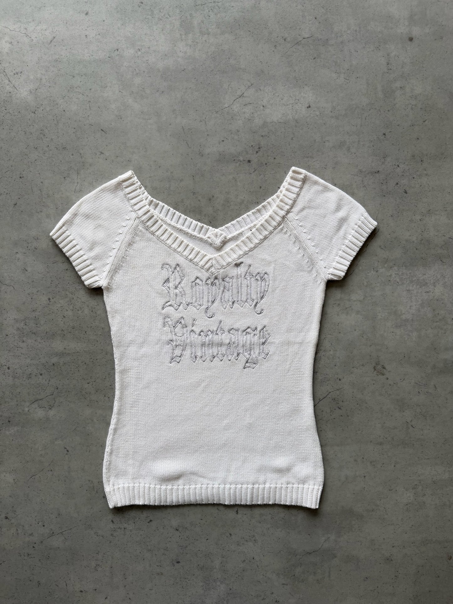A.G white knit graphic top ★ Size est medium