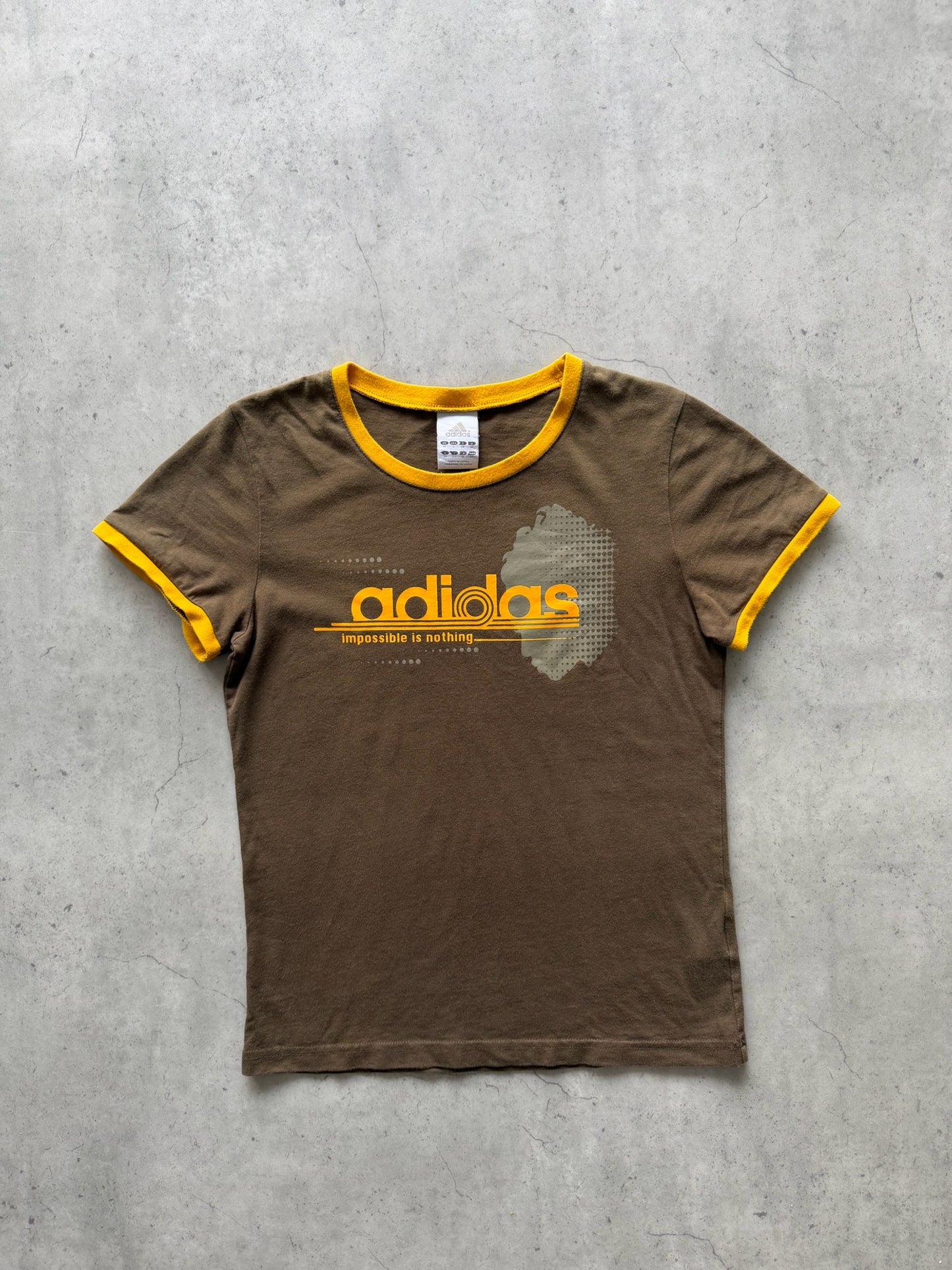 ADIDAS brown + mustard tee★ Size labelled small
