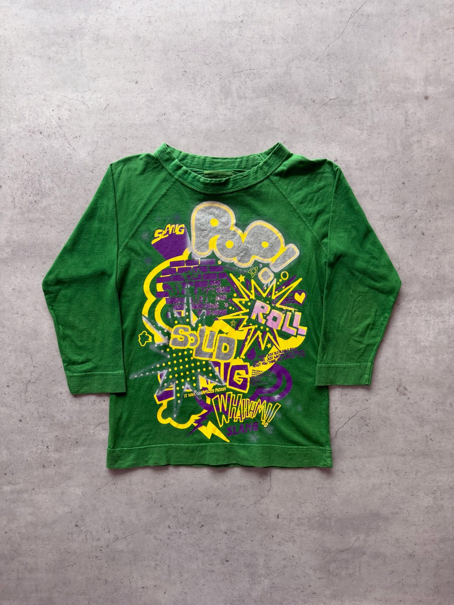Green graphic long sleeve tee ★ Size est medium