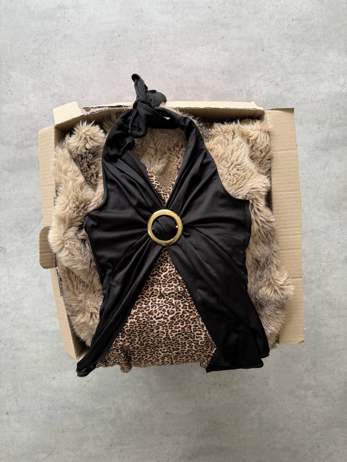 Leopard + black classy top ★ Size est small/medium