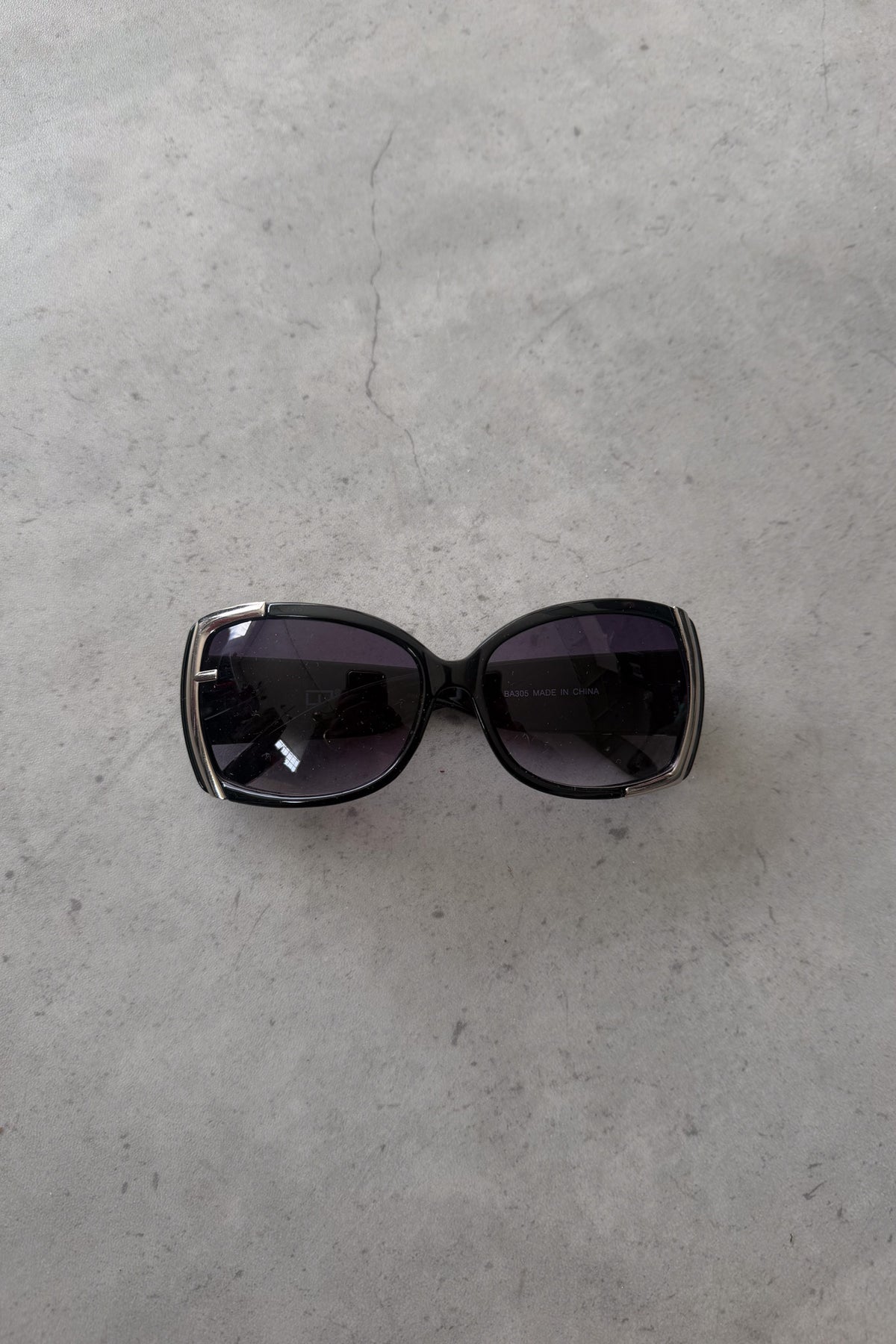 Y2K deadstock sunglasses brand new ★