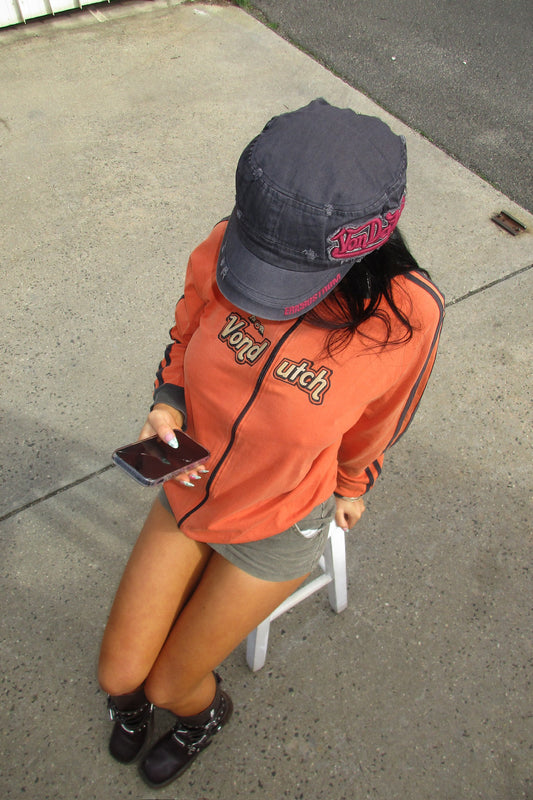 VONDUTCH navy + red cap ★