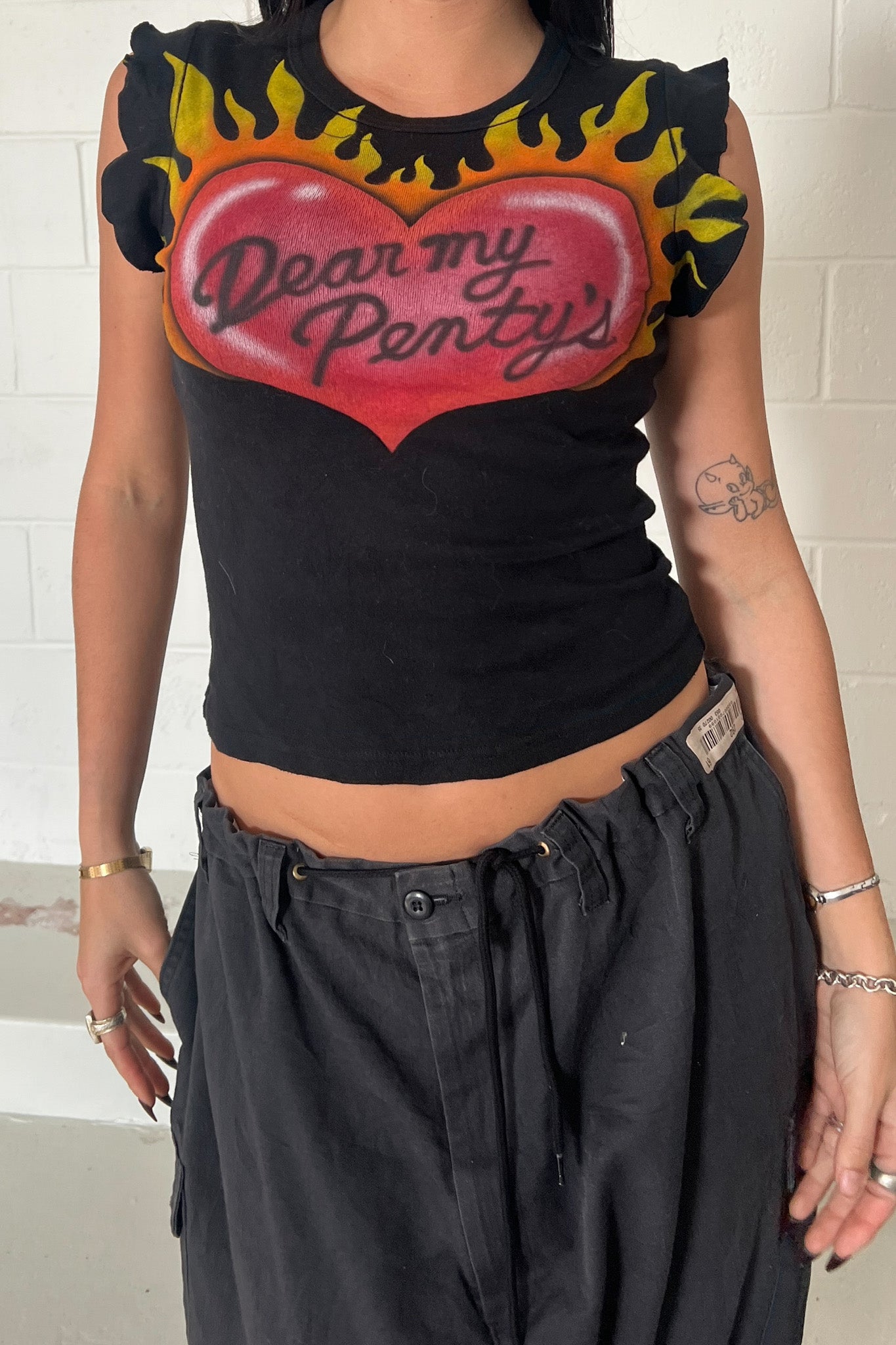 Vintage graphic heart flame tee