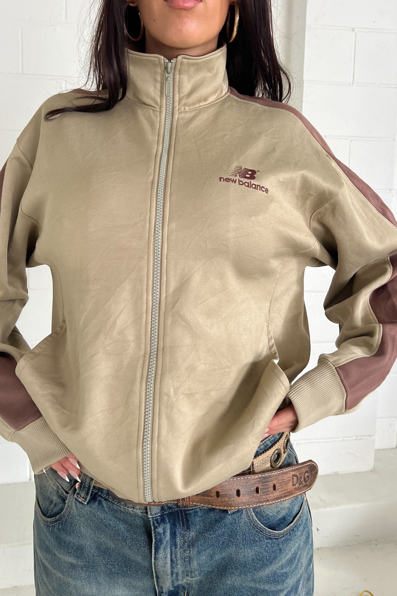 NEW BALANCE khaki trackjacket
