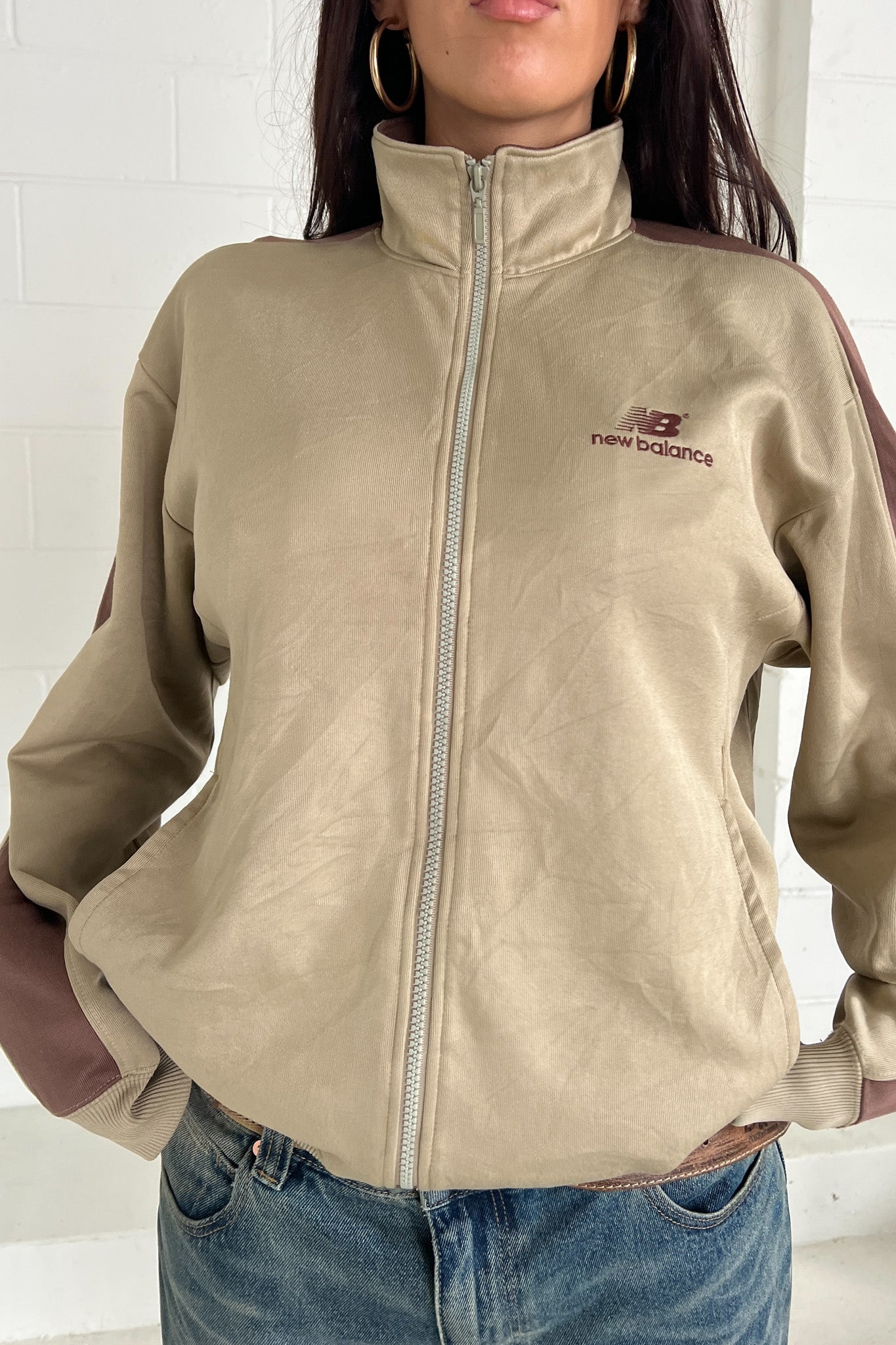 NEW BALANCE khaki trackjacket