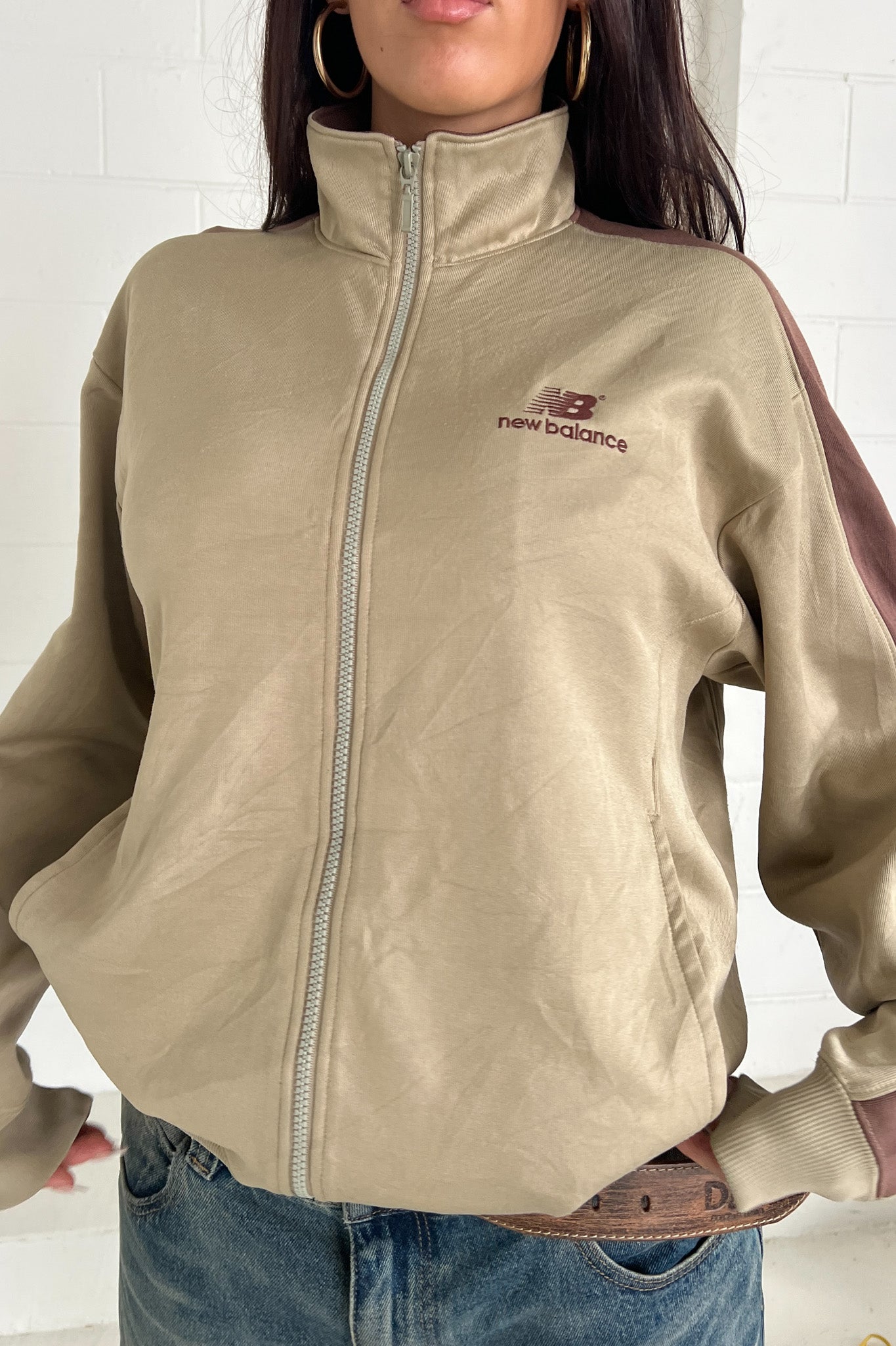 NEW BALANCE khaki trackjacket