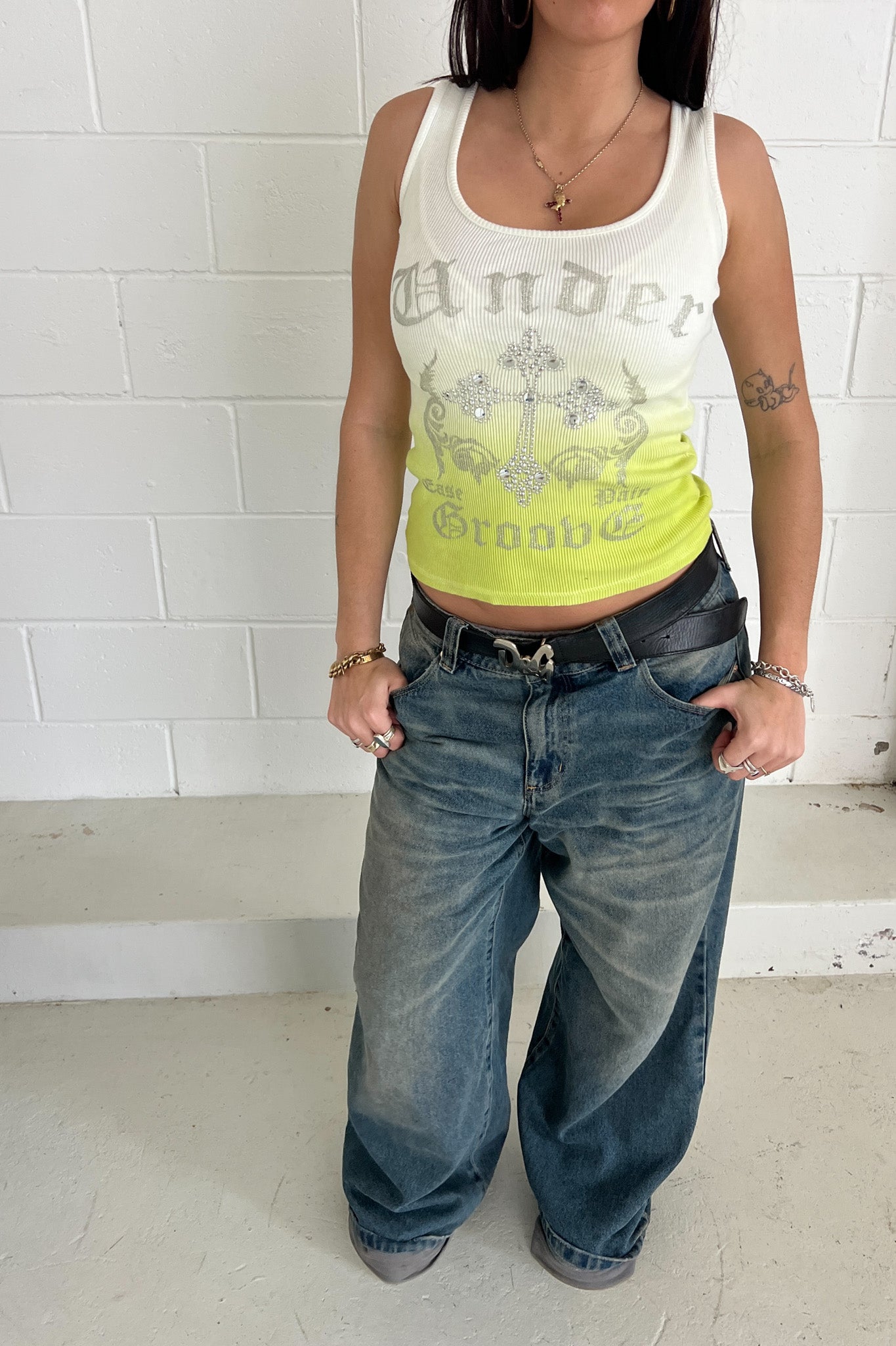 Embellished lime tank ★ Estimated size 8
