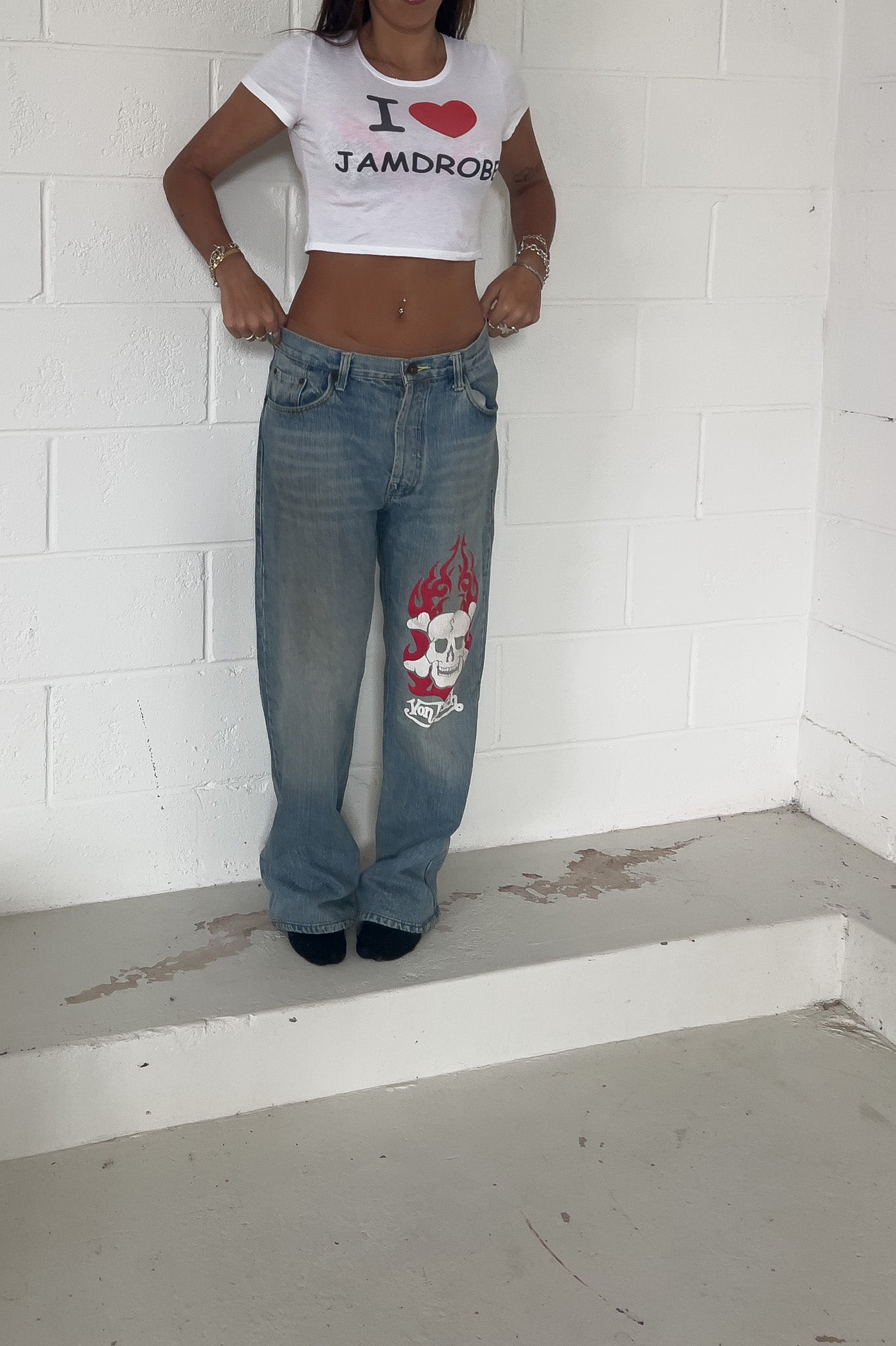 VON DUTCH low waisted white graphic pants ★ Size estimated XS