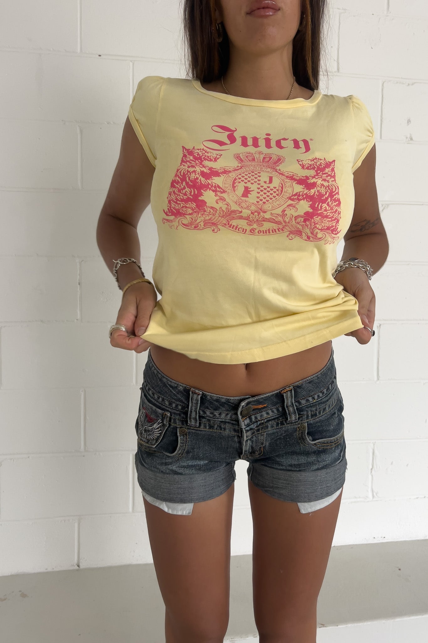 JUICY COUTURE scotty dog tee yellow and pink ★ Size small