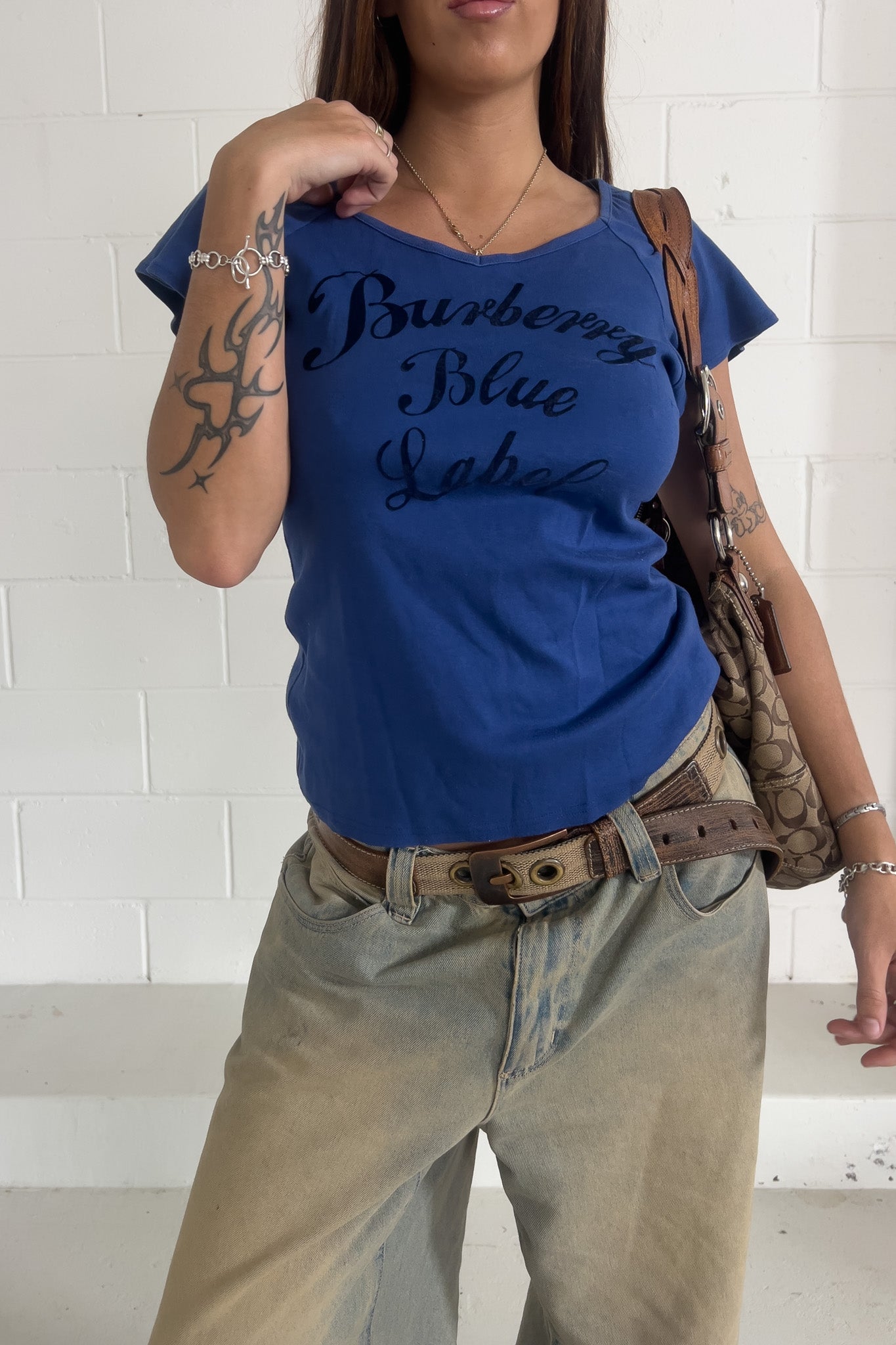 BURBERRY royal blue t-shirt ★ Size 38