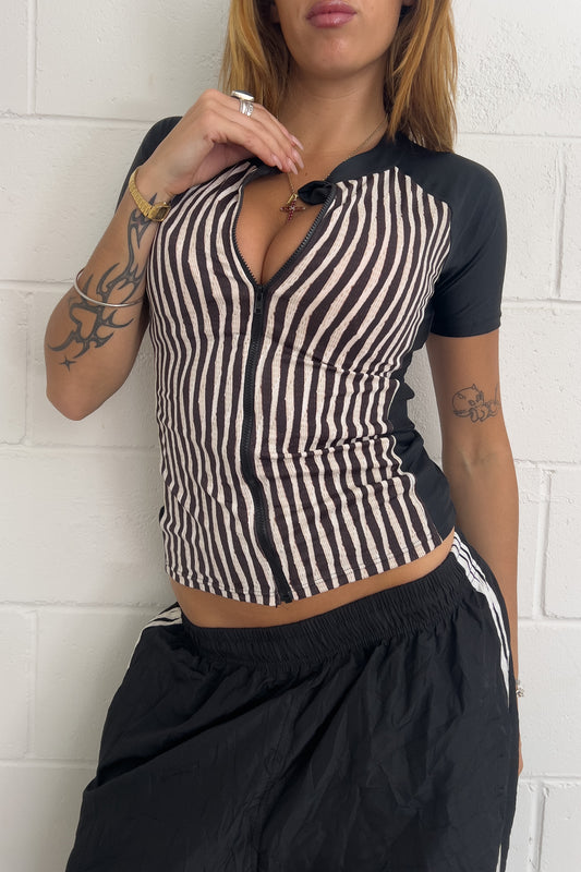 Black zebra stripe sport tank + sleeves ★ Size estimated large