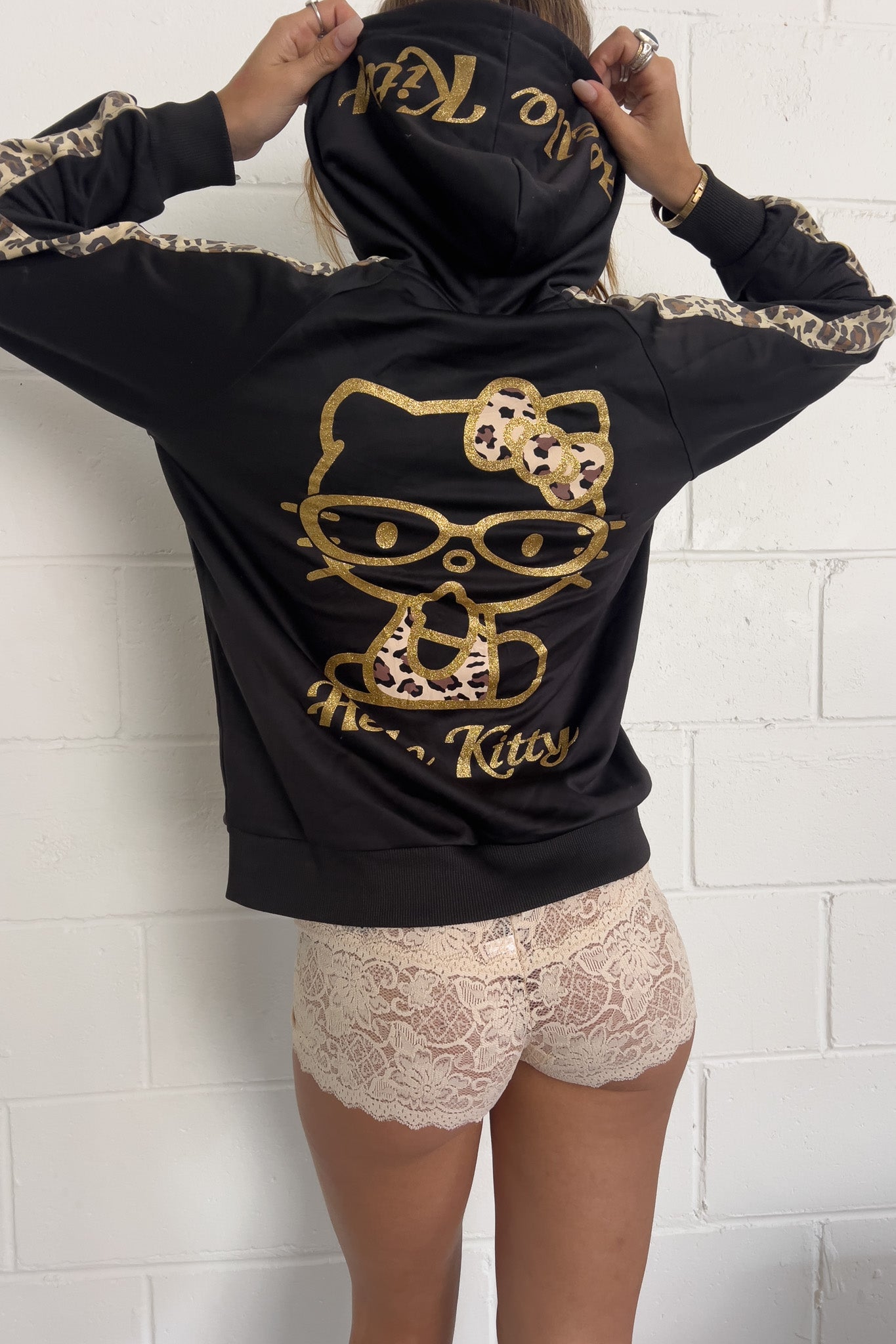 HELLO KITTY leopard print black jacket ★ Size large