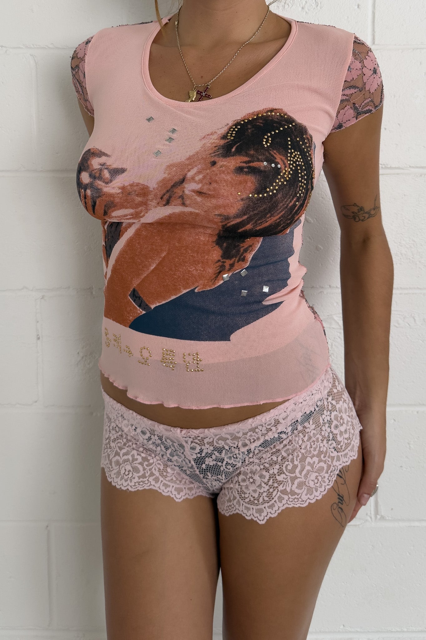 Graphic woman pink tank + floral lace back ★ Size estimated small