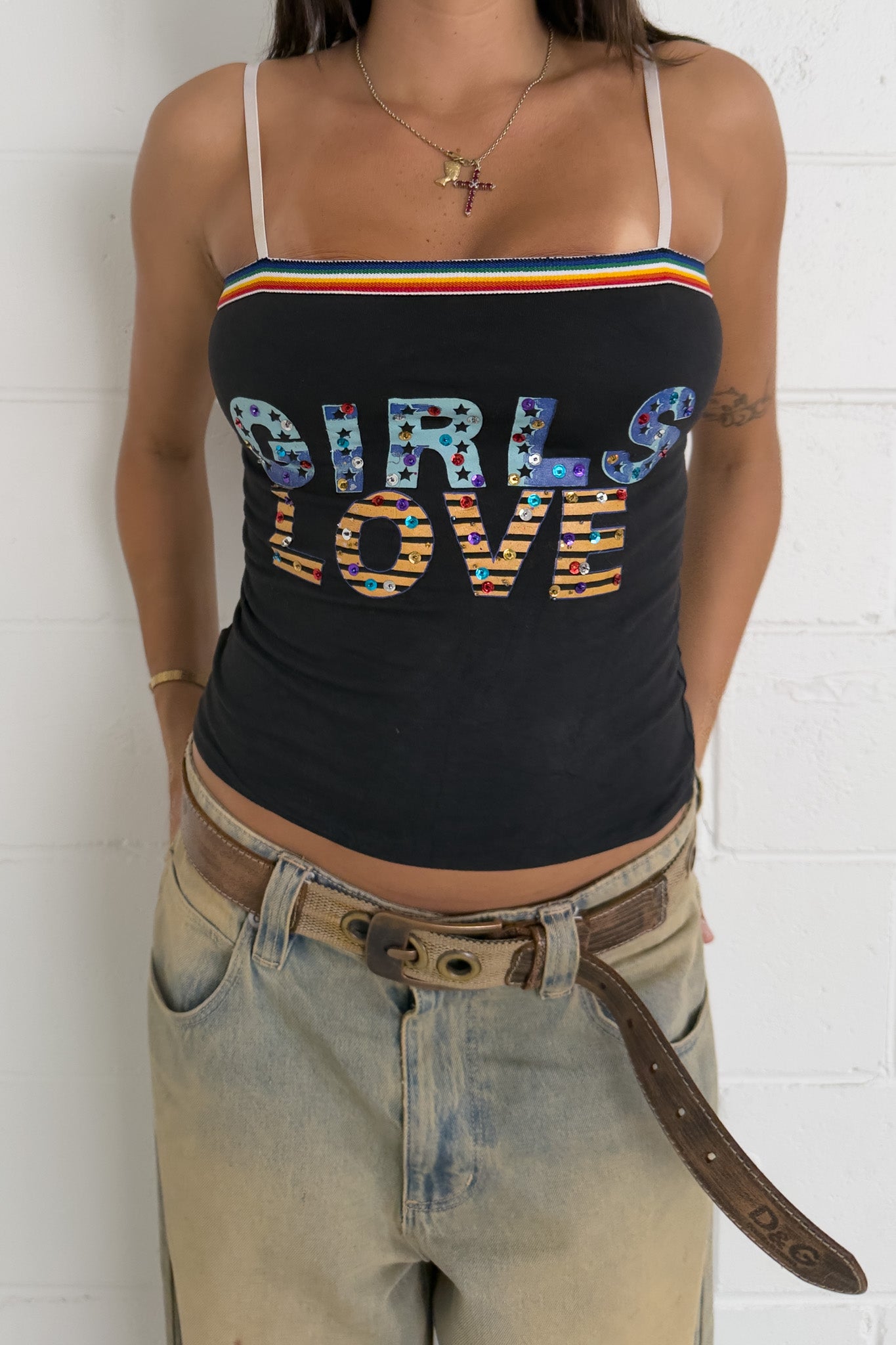 'GIRLS LOVE' multicoloured tank ★ Size estimated medium