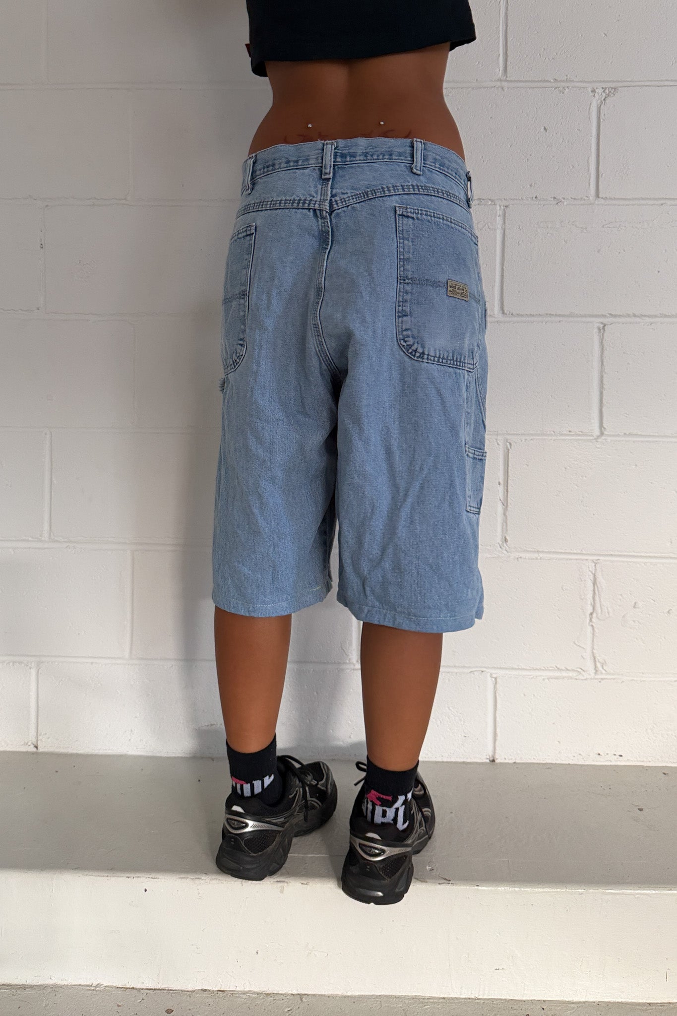 WRANGLER light denim shorts ★ Size 38 x 32