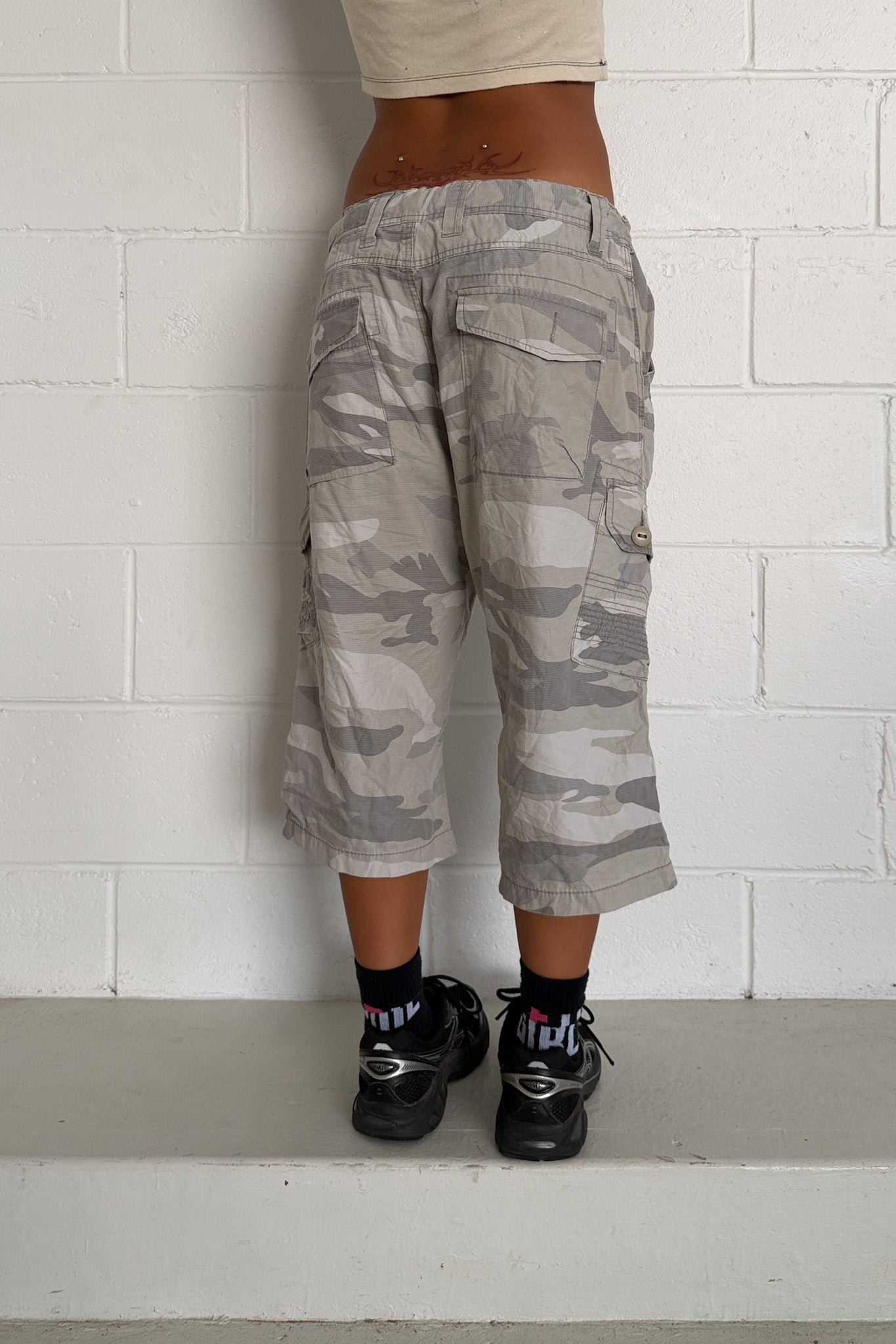 Camo capris ★ One size adjustable waist