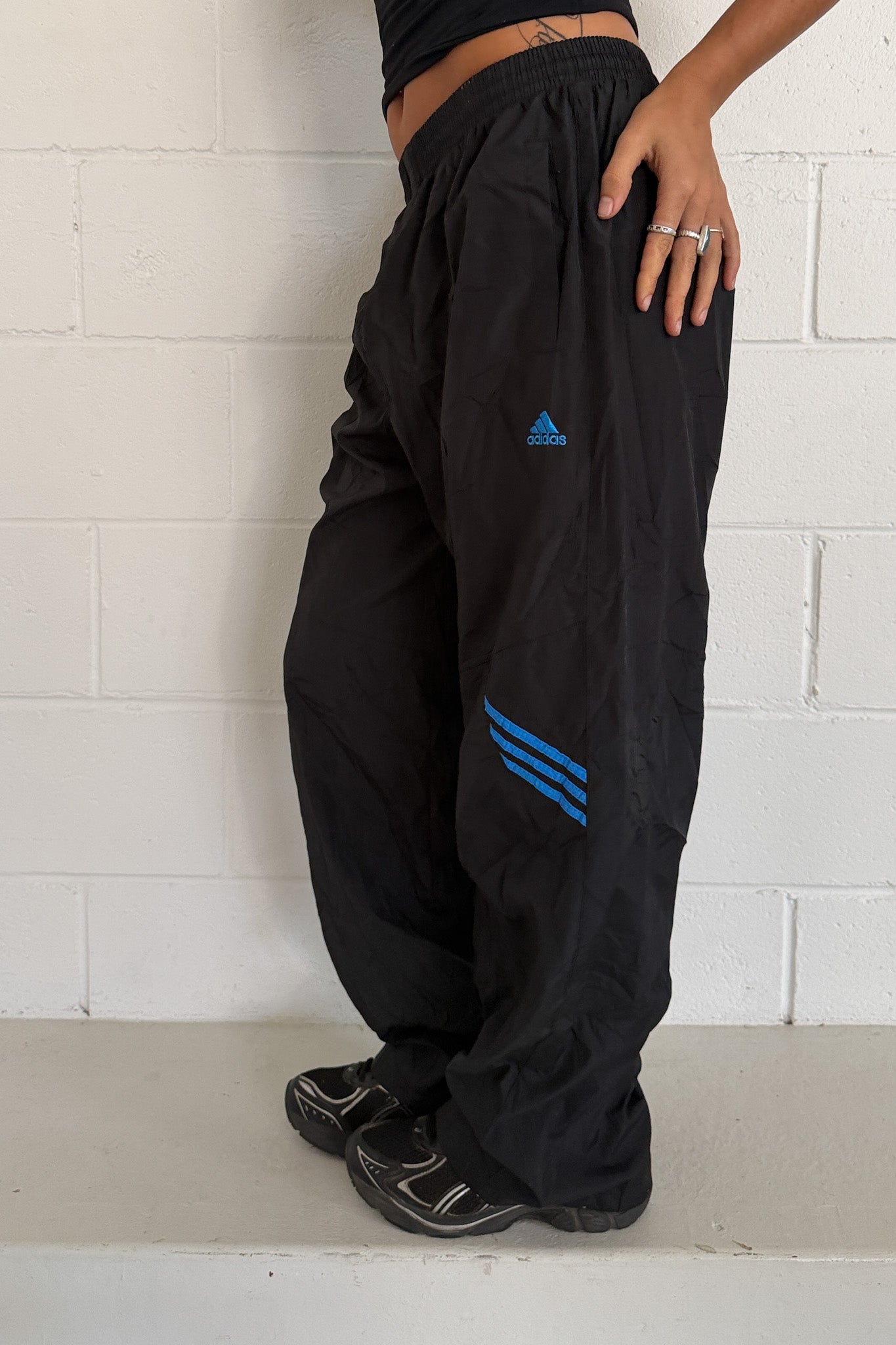 ADIDAS blue logo track pants ★ Size small-medium