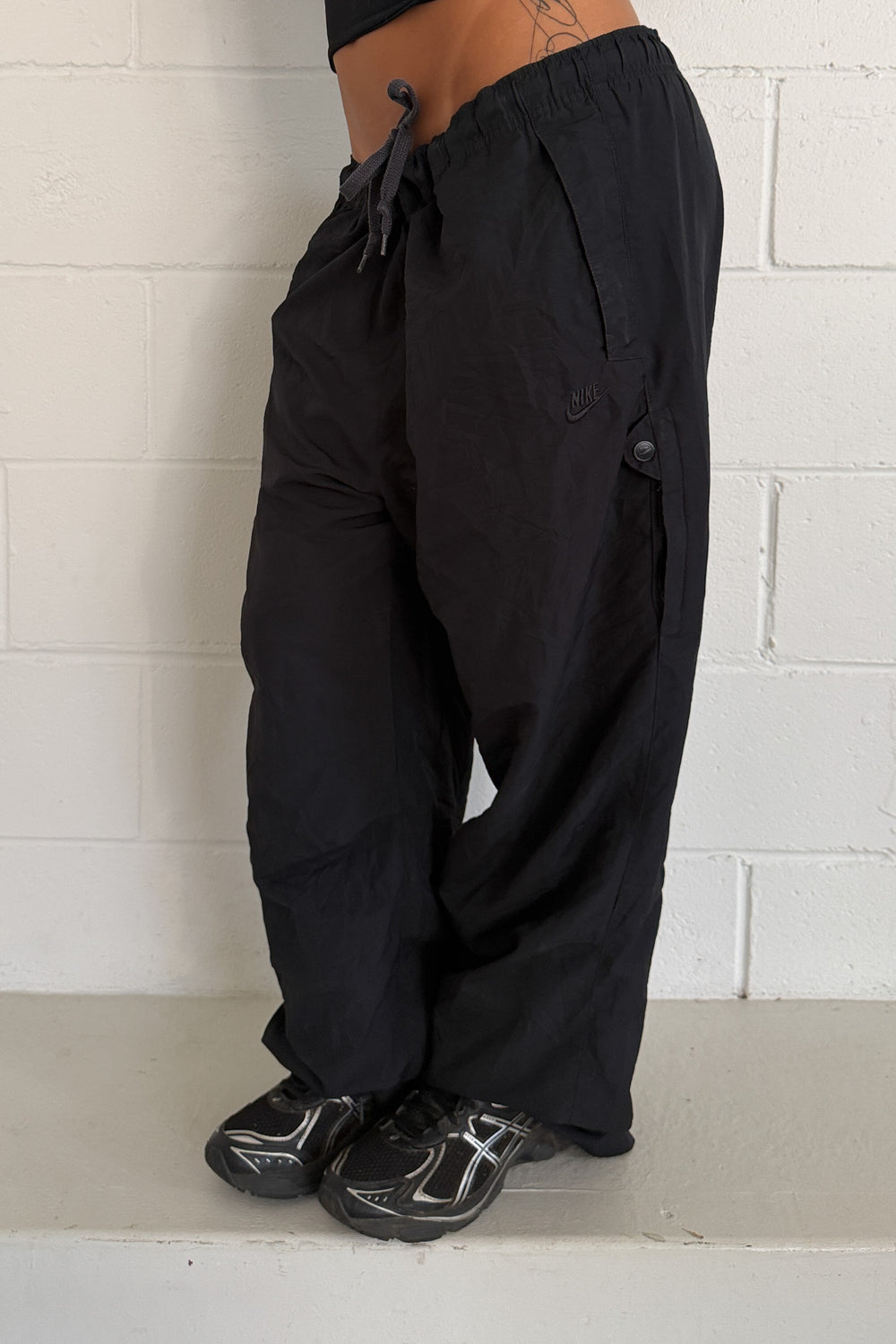 NIKE black side button track pants ★ Size small-large