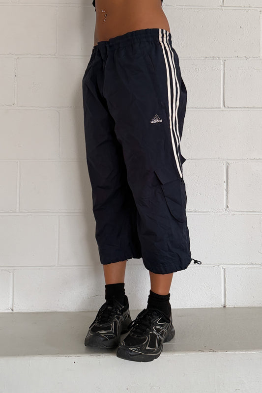ADIDAS navy & white capris ★ Size medium
