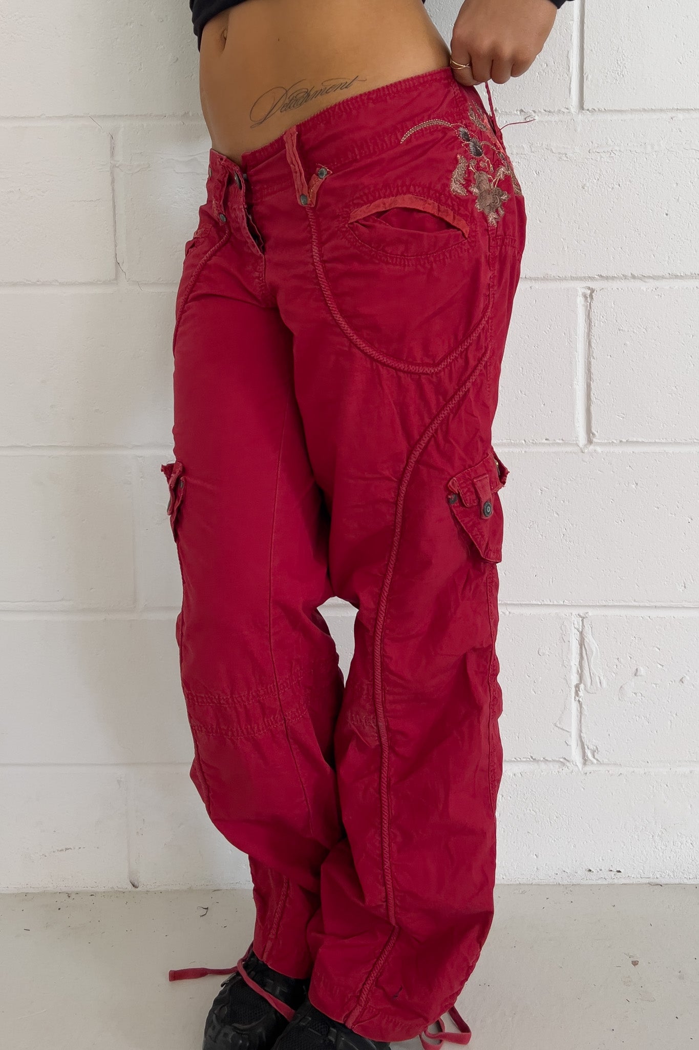 BOUTIQUE COUTURE red graphic pants ★ Size labelled 8