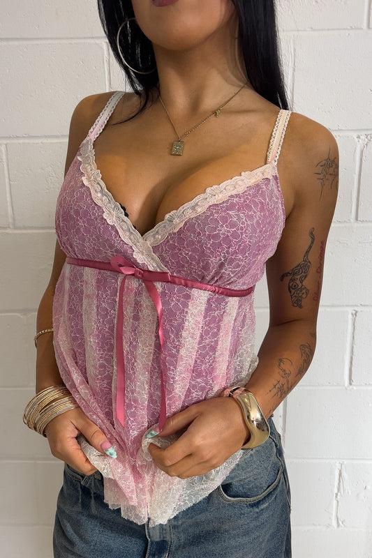 Purple + cream top ★ Size estimated medium- large