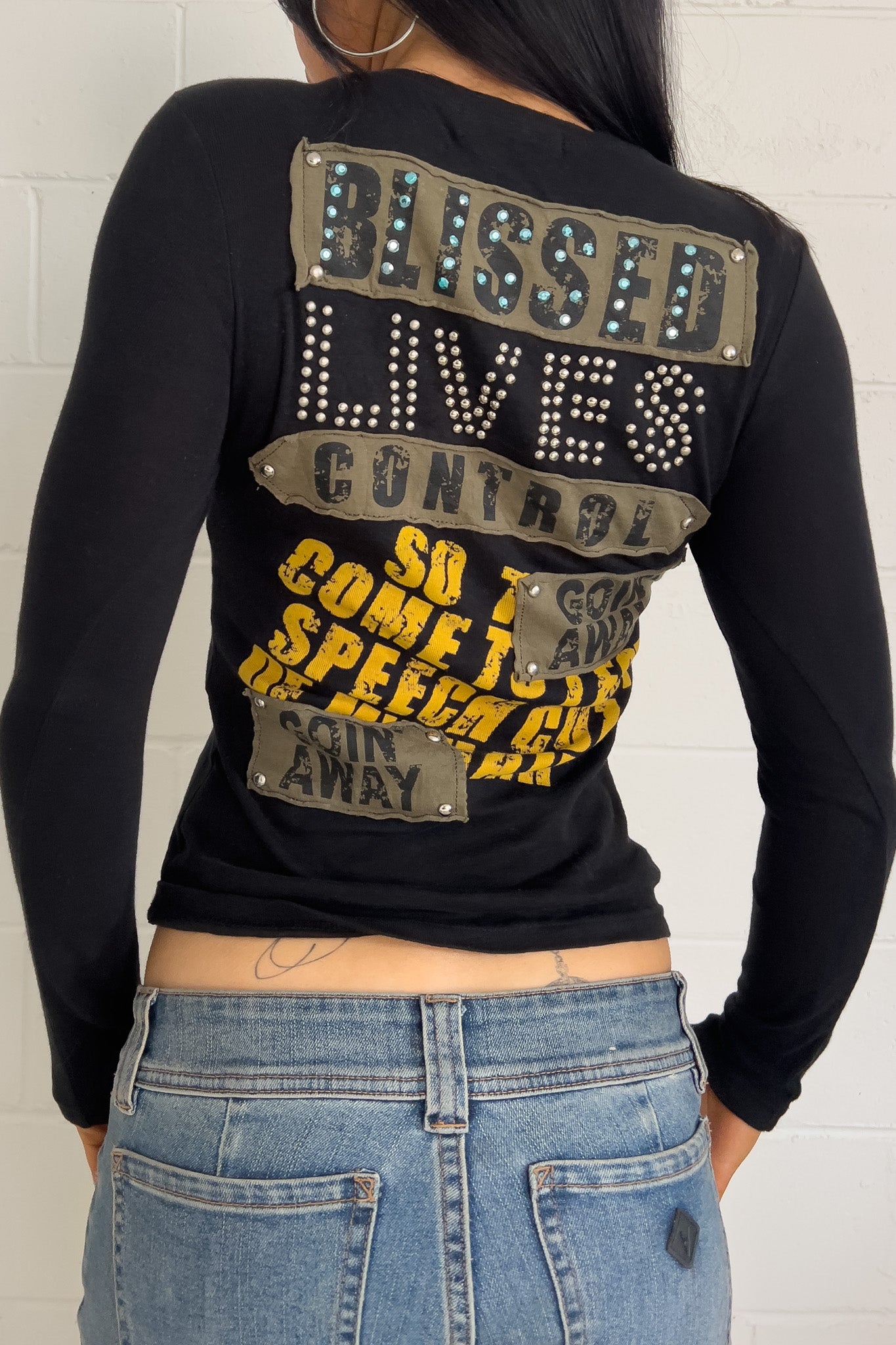CECIL McBEE black graphic long sleeve ★ Size est small