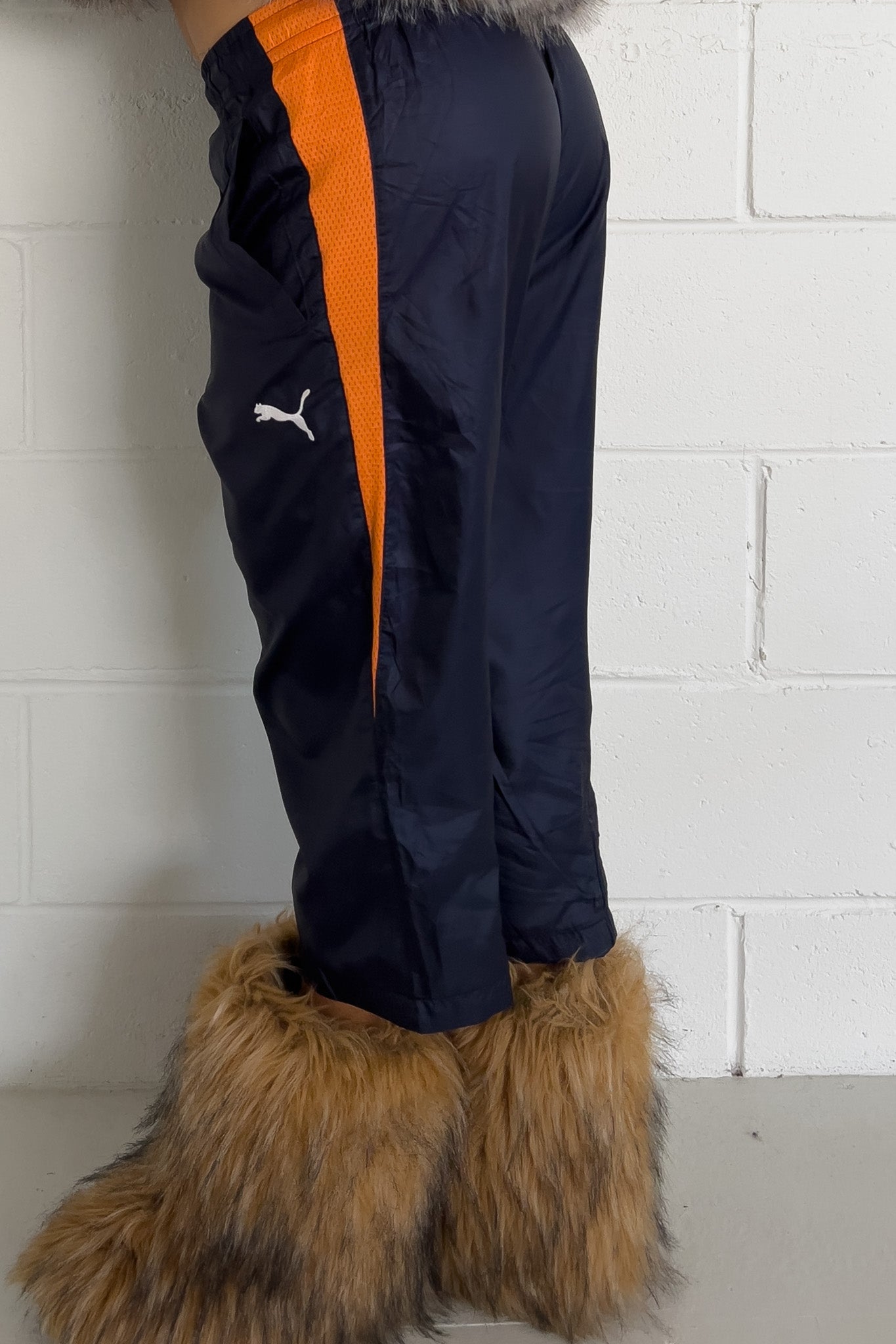 PUMA navy + orange track capris ★ Size est small (Adjustable drawstrings)