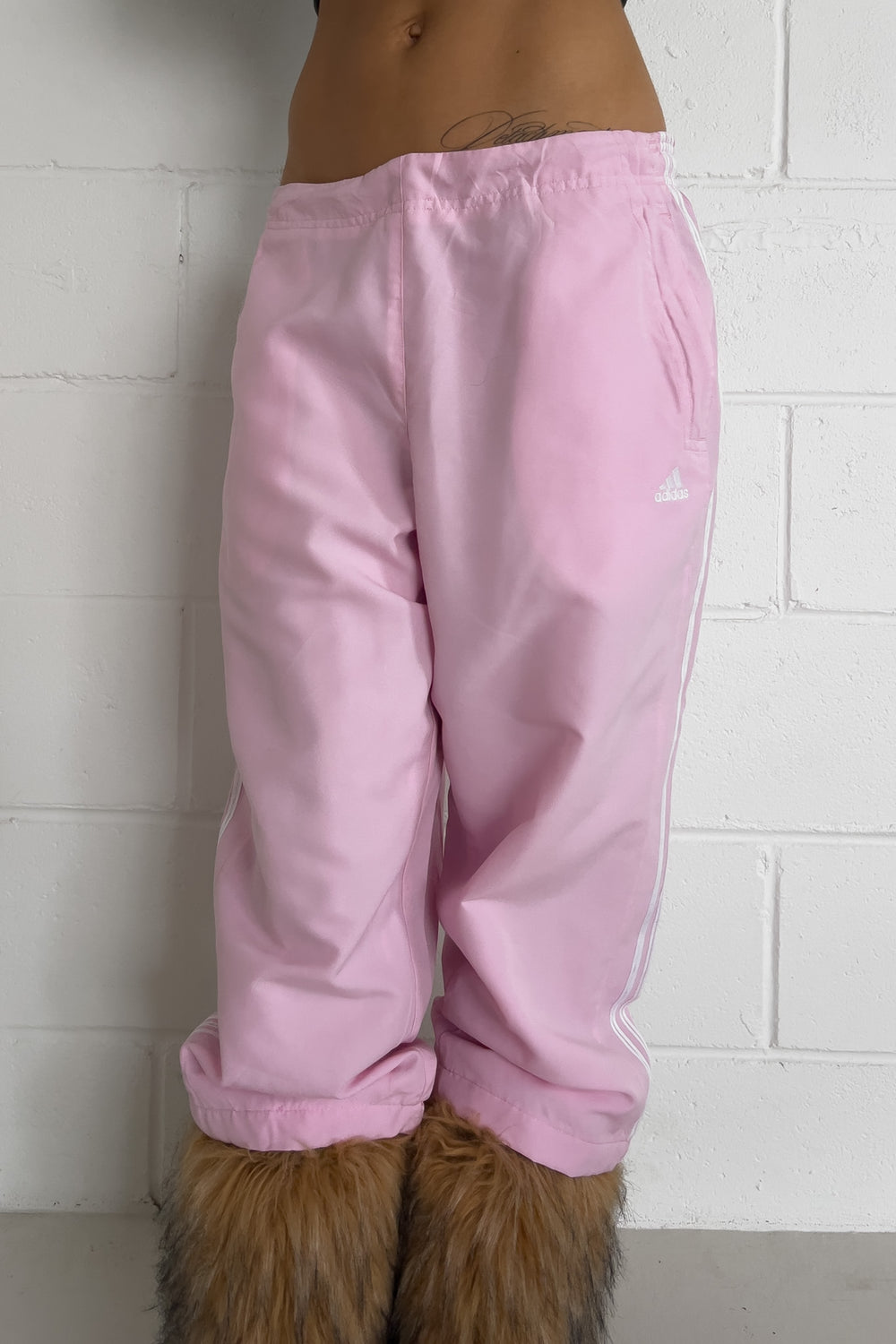 ADIDAS pink track capris ★ Size labelled X large (Adjustable drawstrings)