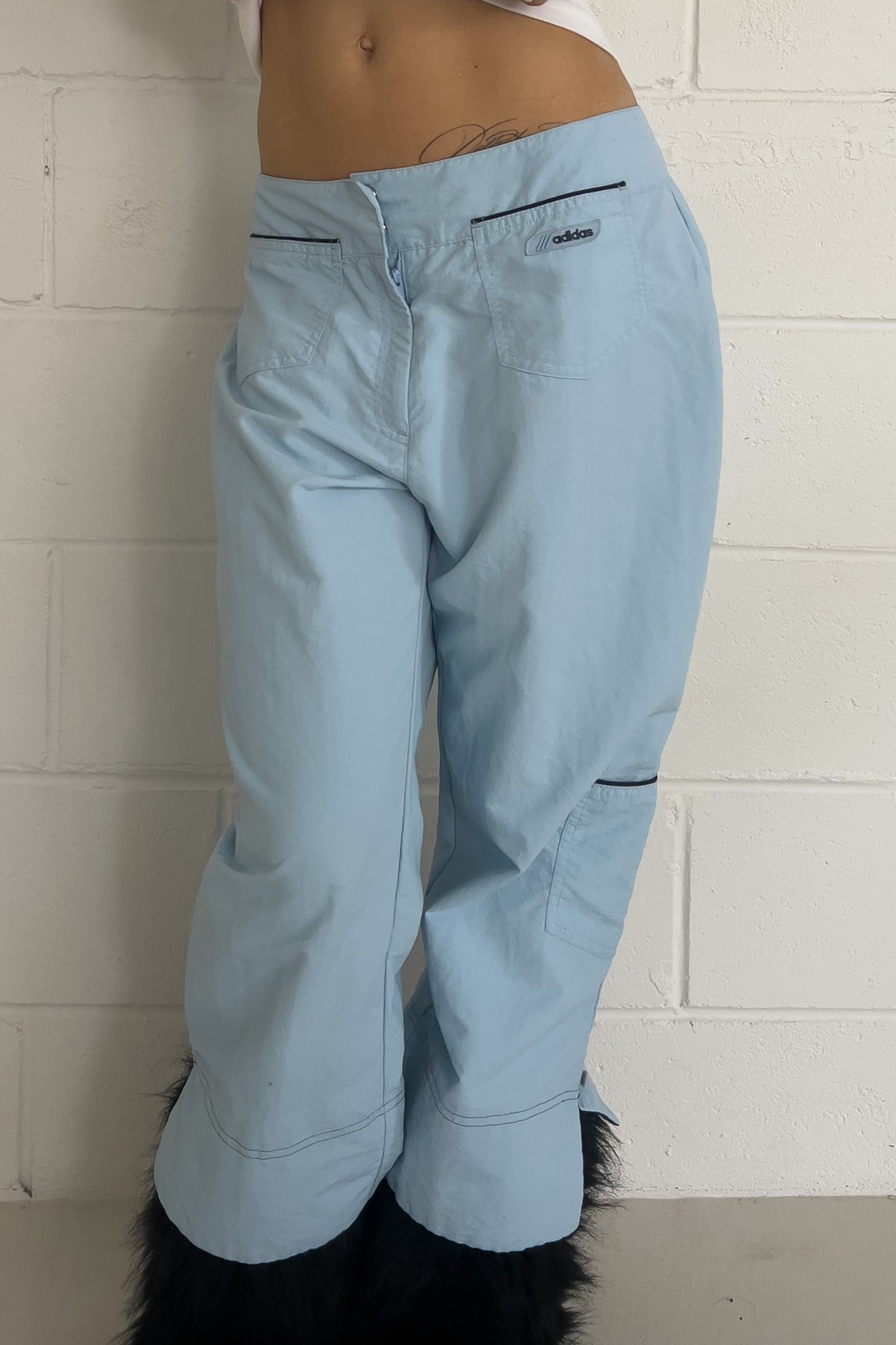 ADIDAS baby blue track capris ★ Size labelled large