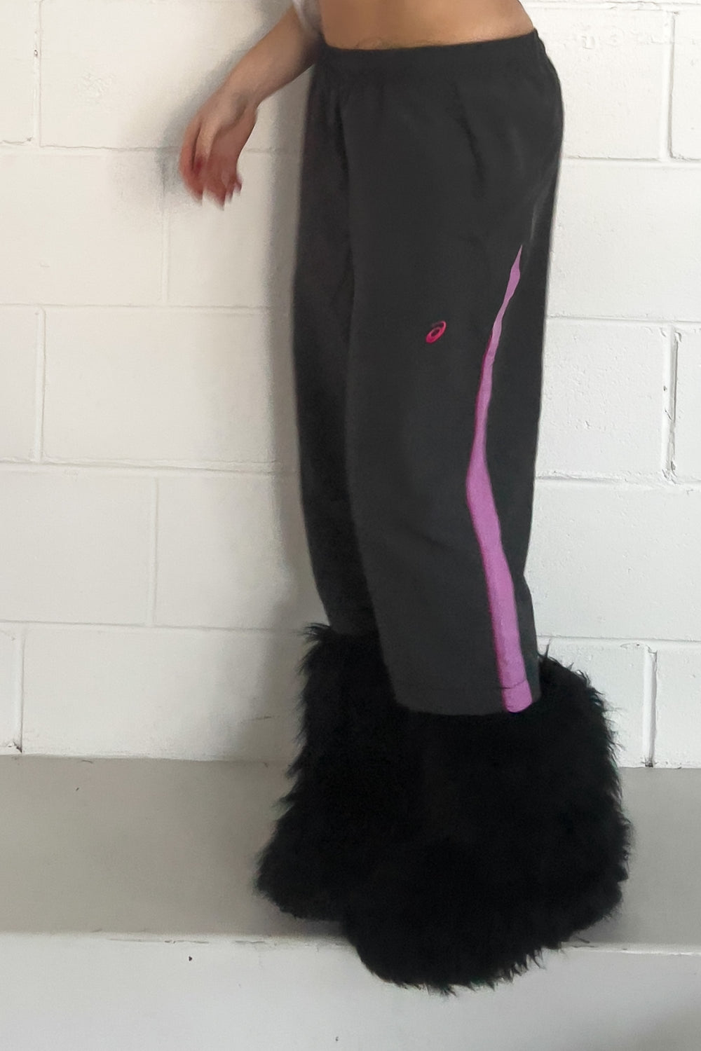 ASICS grey + purple track capris ★ Size est small