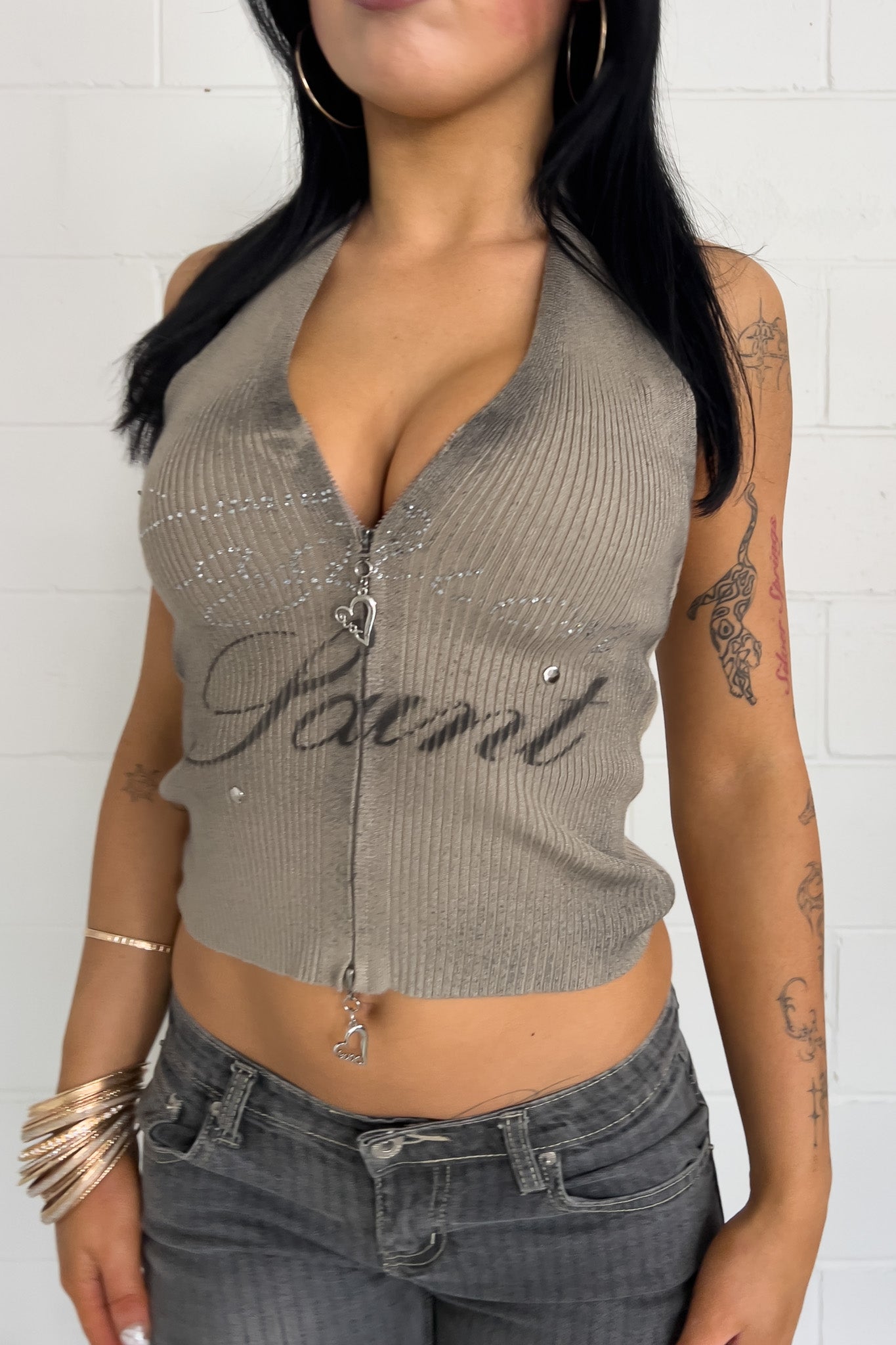 khaki "saint" graphic top ★ Size labelled small