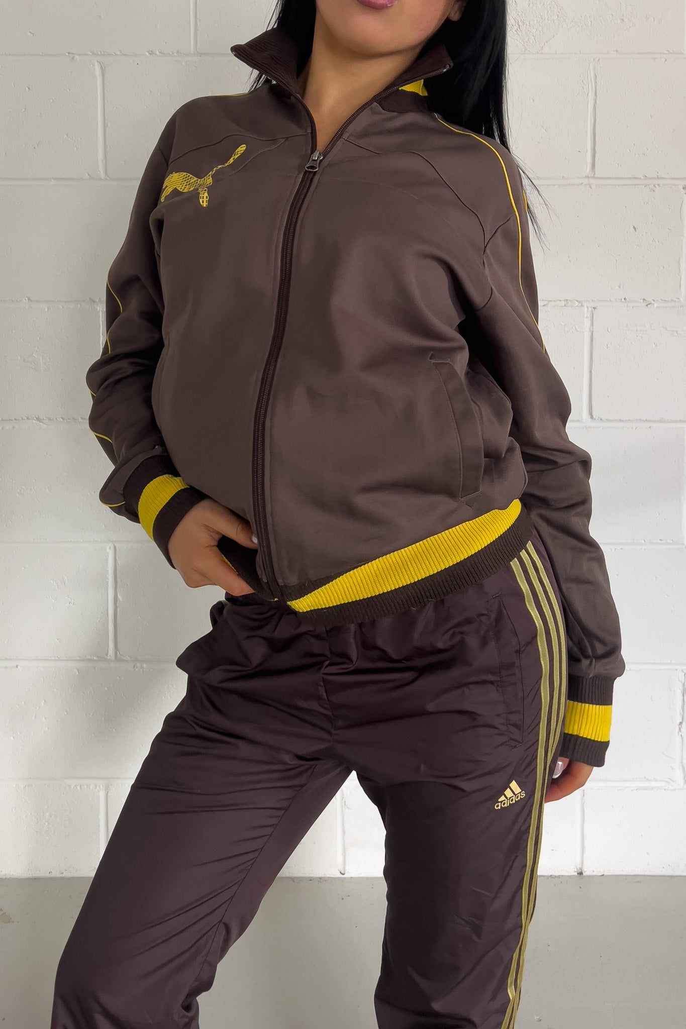 PUMA brown + yellow track jacket ★ Size Est small
