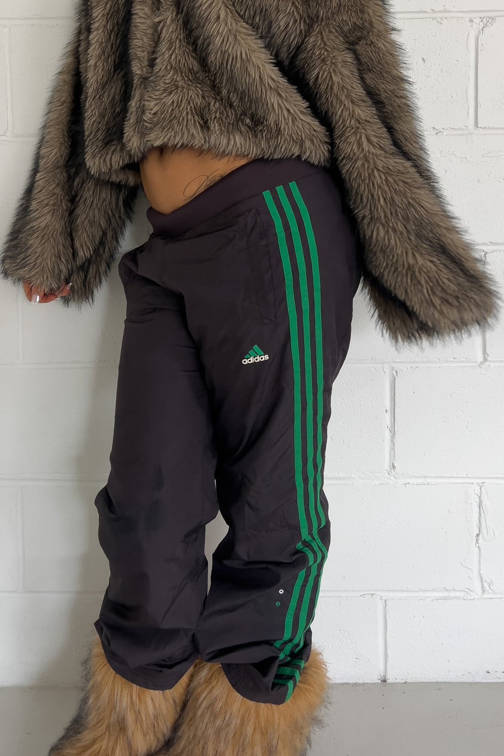 ADIDAS brown + green track pants ★ Size labelled small