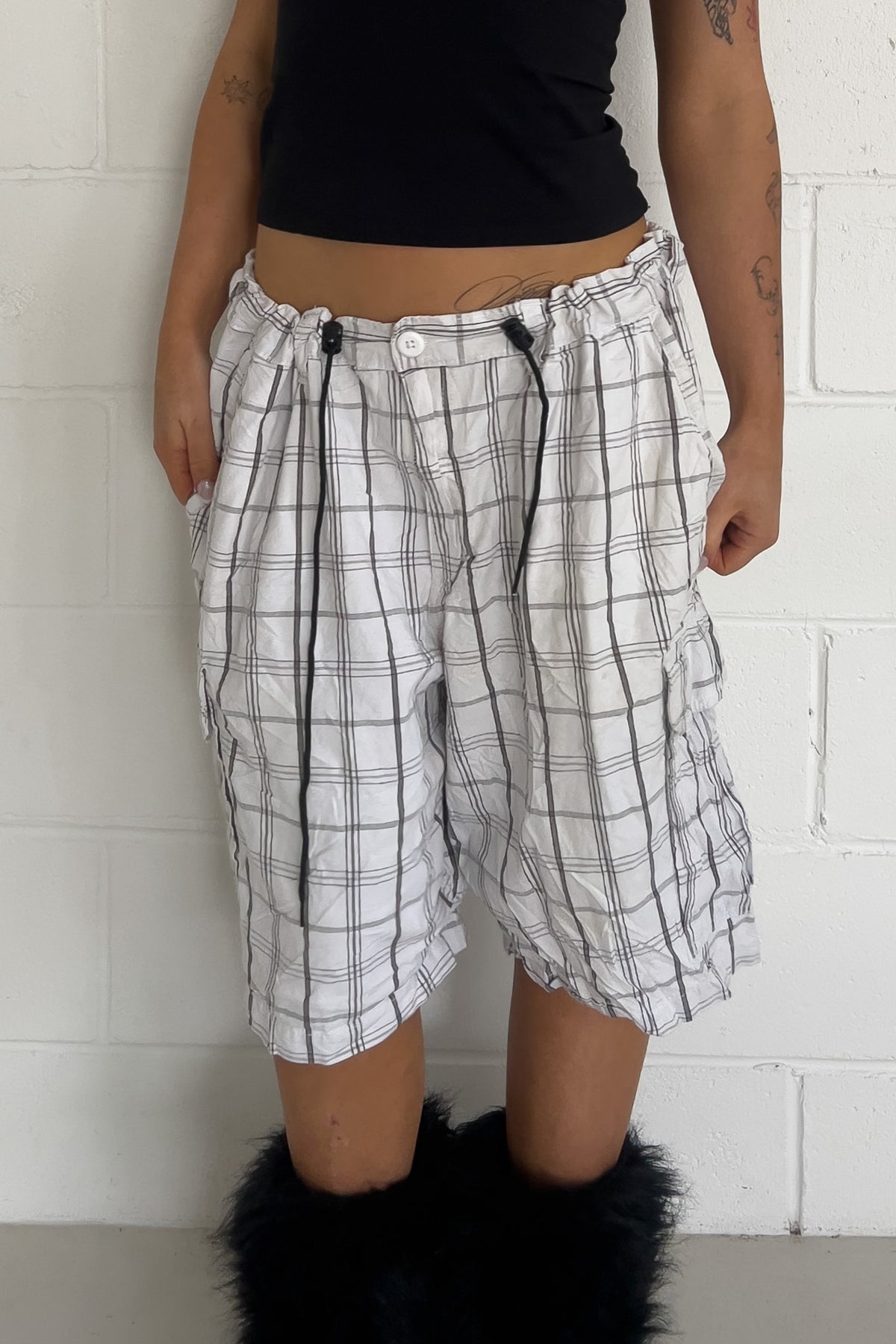 FADED GLORY white + grey plaid short ★ One size adjustable waist