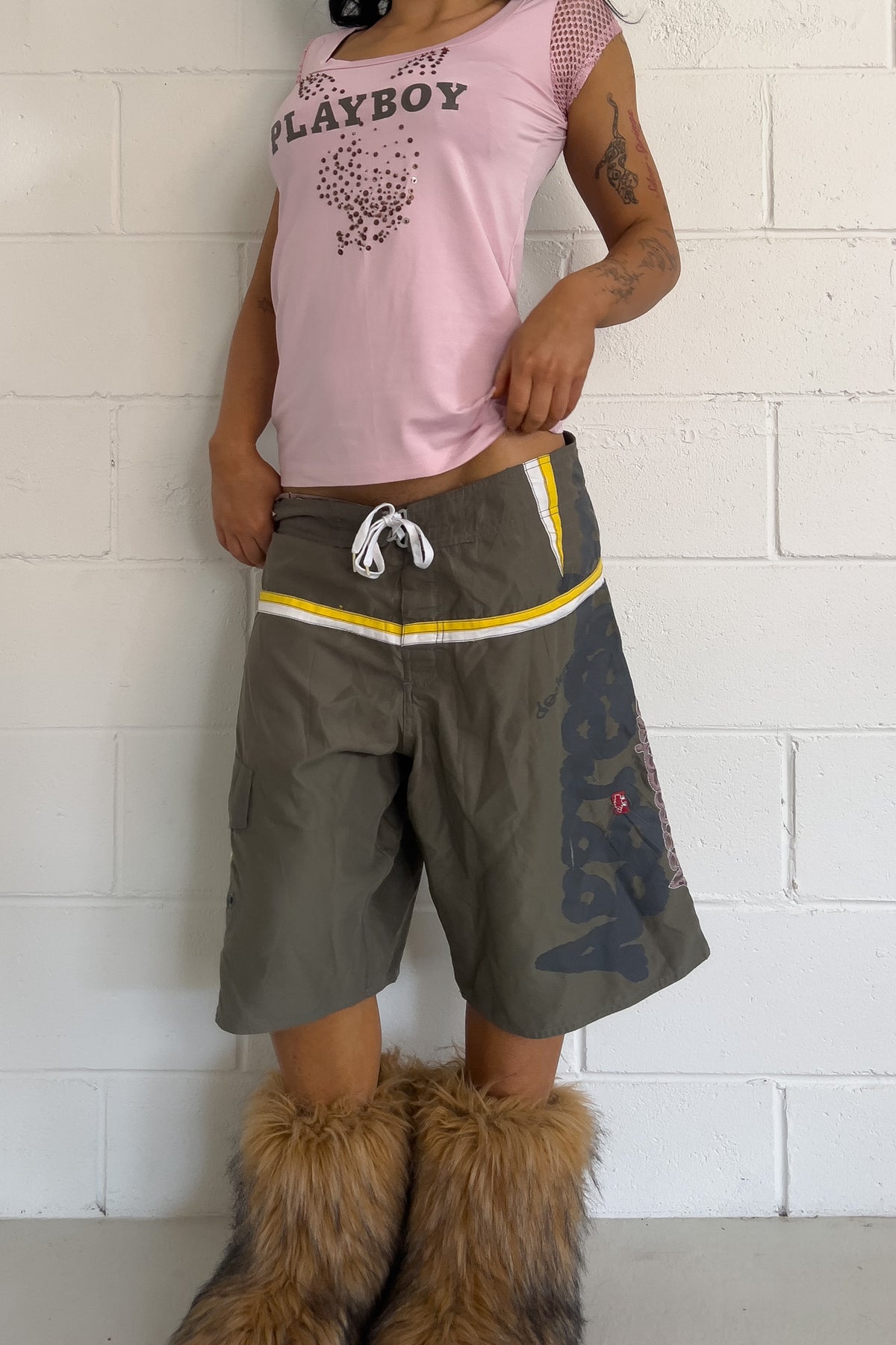 AGGRESIVE green board short ★ Size large