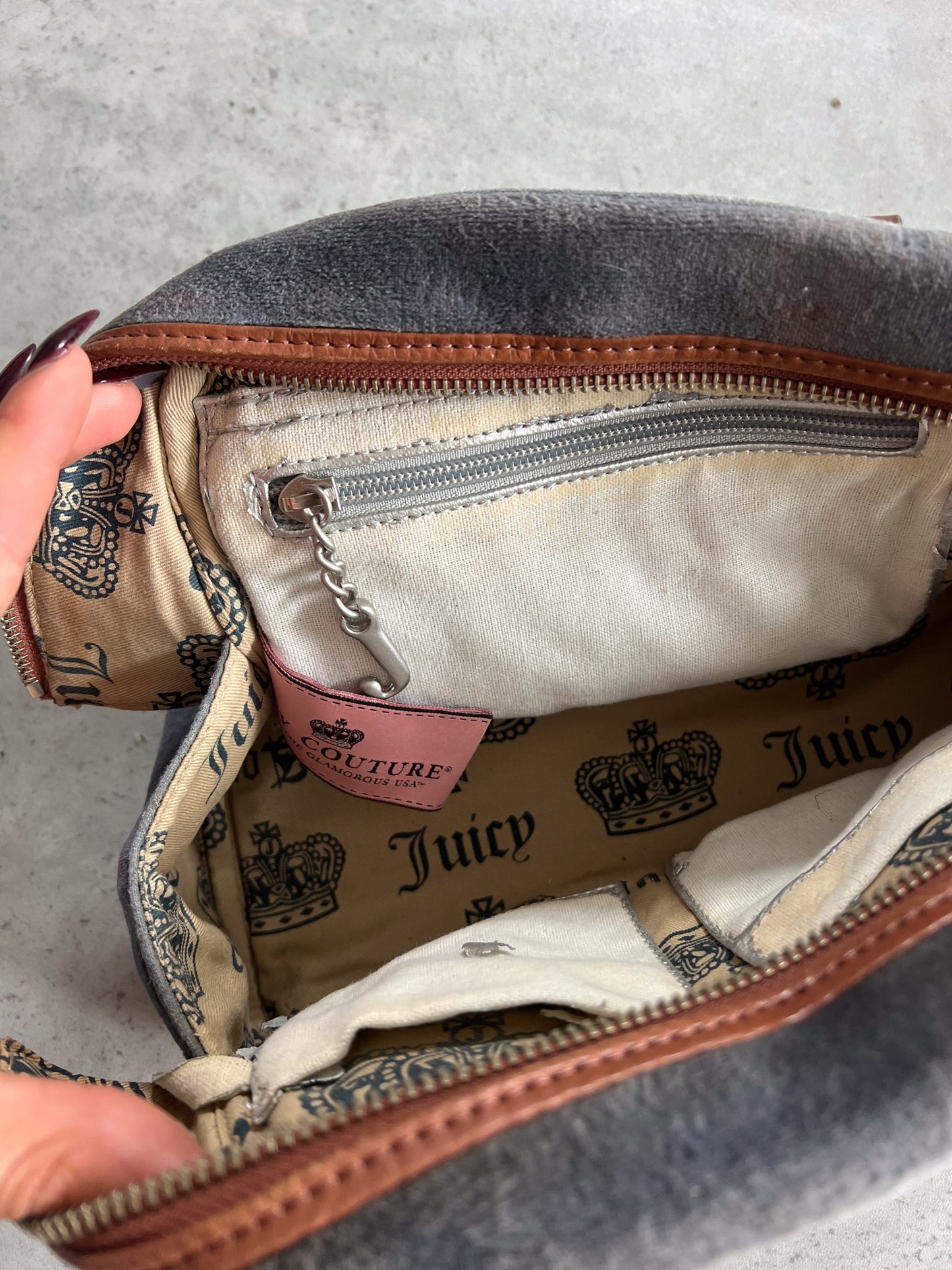 JUICY LOVES COUTURISTS velour bowler bag ★