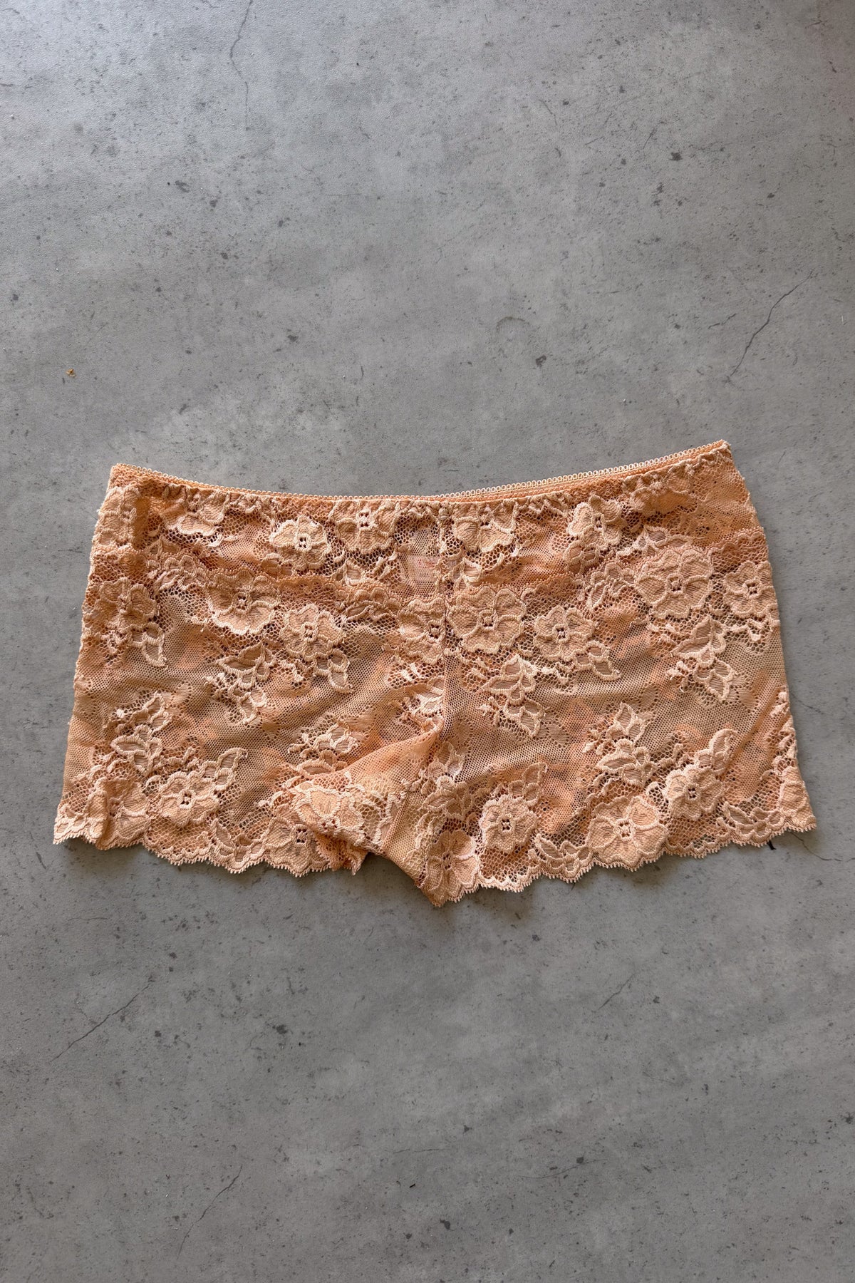 Biege festival lacey booty shorts ★ ONE SIZE