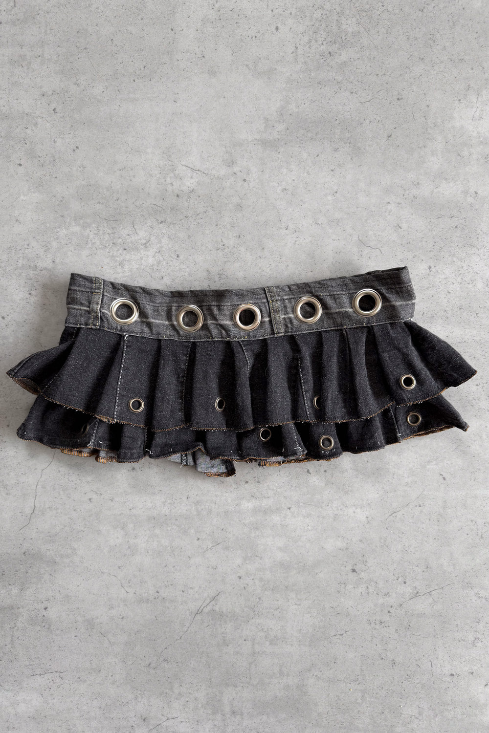Denim grommet micro belt skirt ★ Size estimated XS