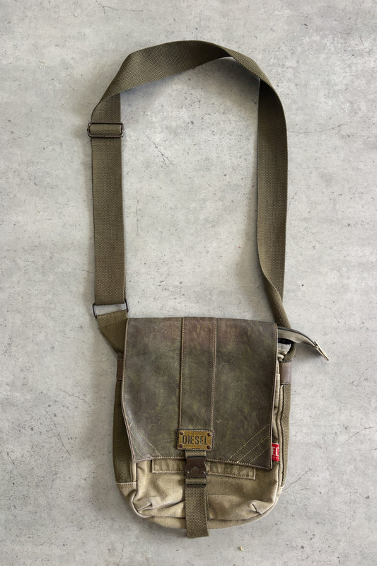 DIESEL khaki satchel bag ★