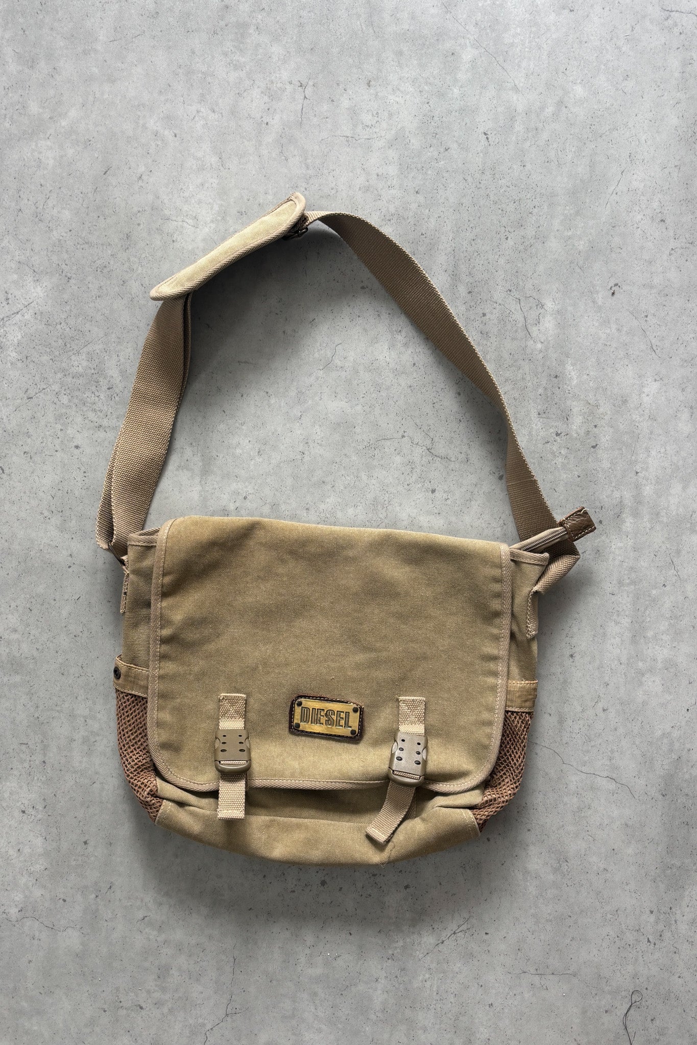 DIESEL khaki satchel bag ★