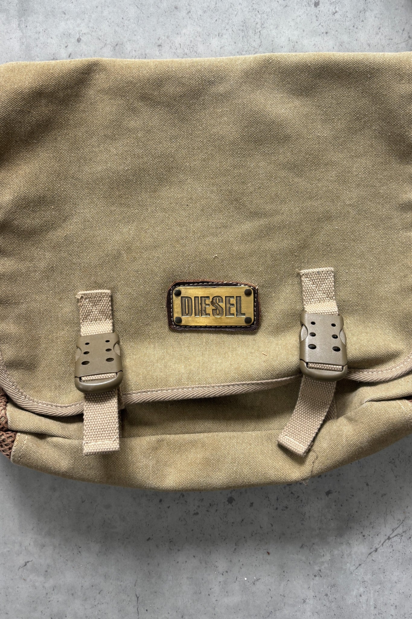 DIESEL khaki satchel bag ★