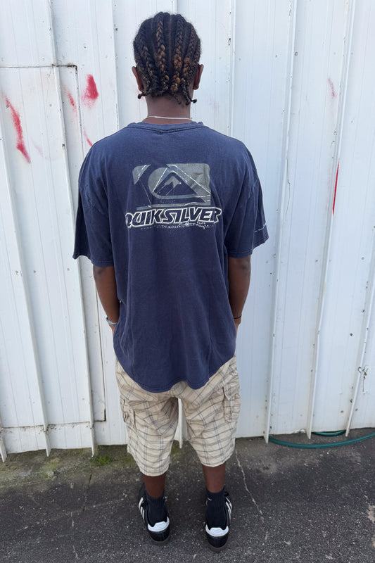 QUICKSILVER navy tee ★ Size labelled Xlarge