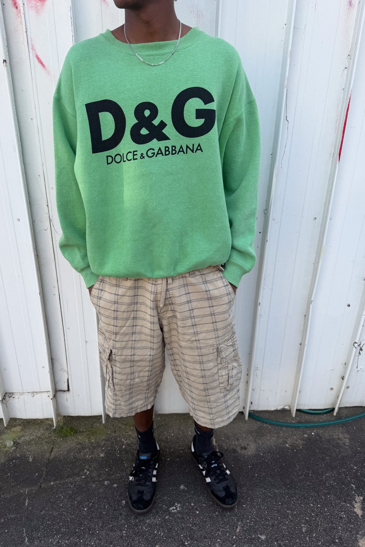 DOLCE & GABBANA green crewneck ★ Size est medium