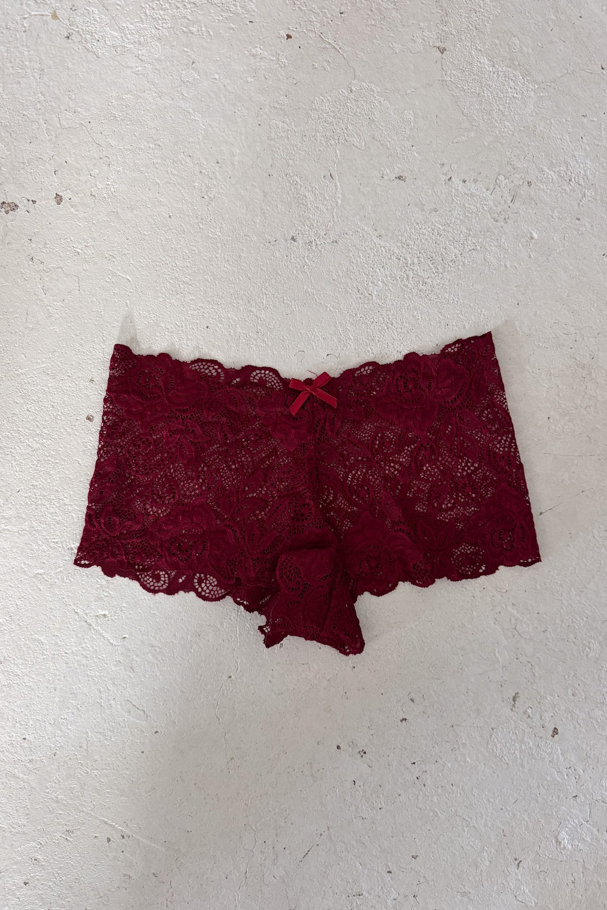 Burgundy lacy booty shorts ★ ONE SIZE