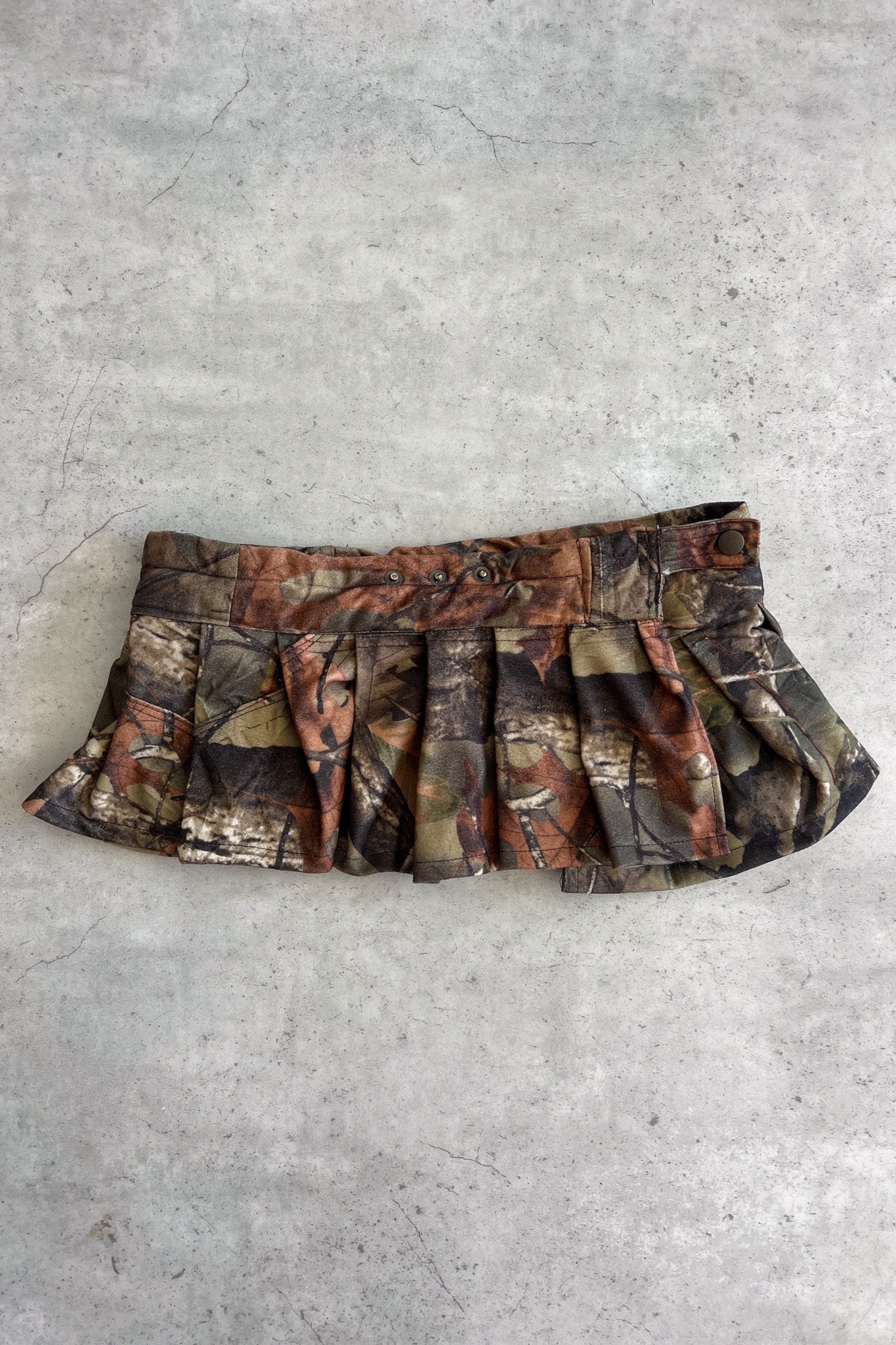 Reworked real tree micro belt skirt ★ Size estimated XS